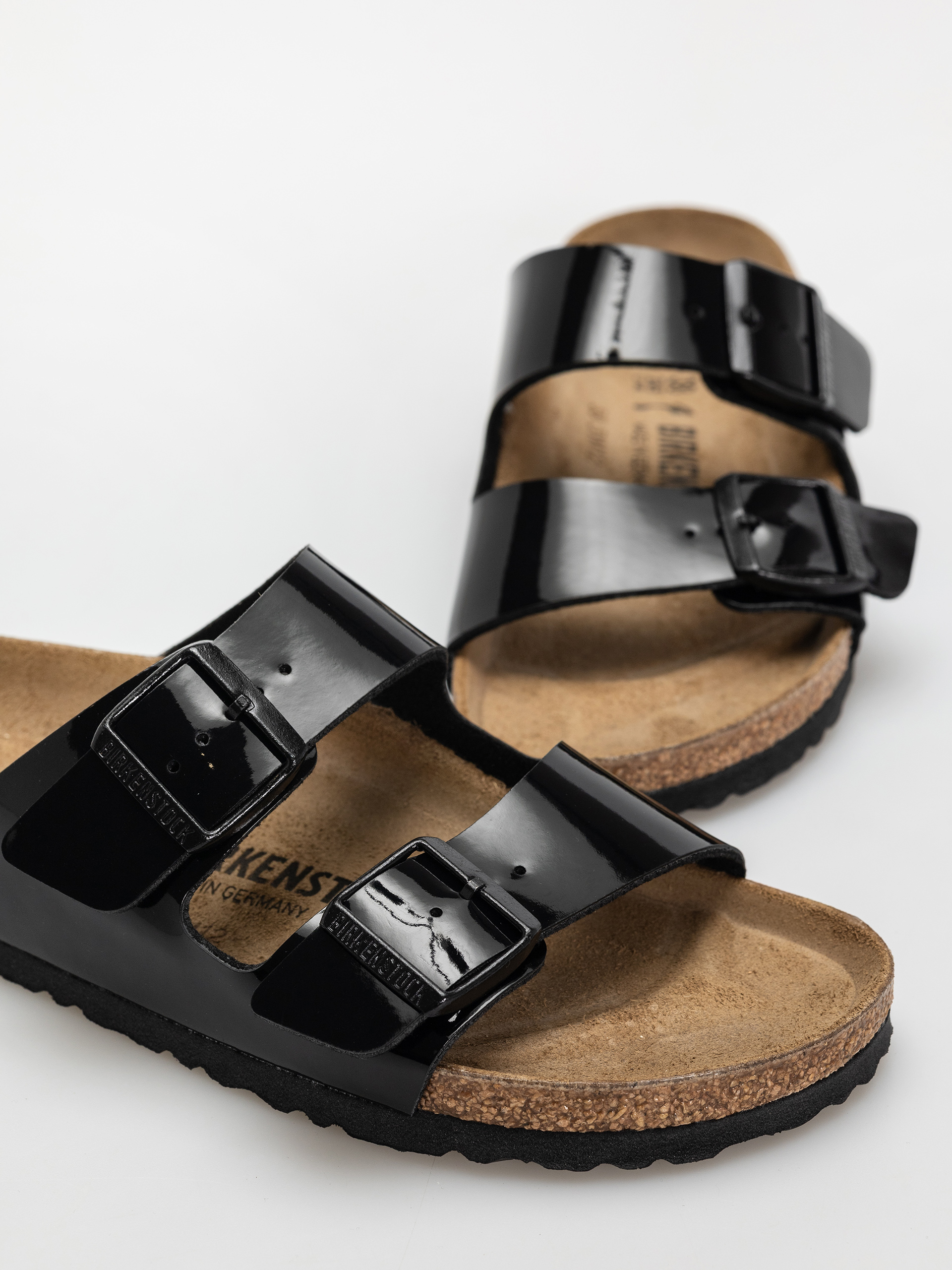Šľapky Birkenstock Arizona Narrow Wmn (patent black)