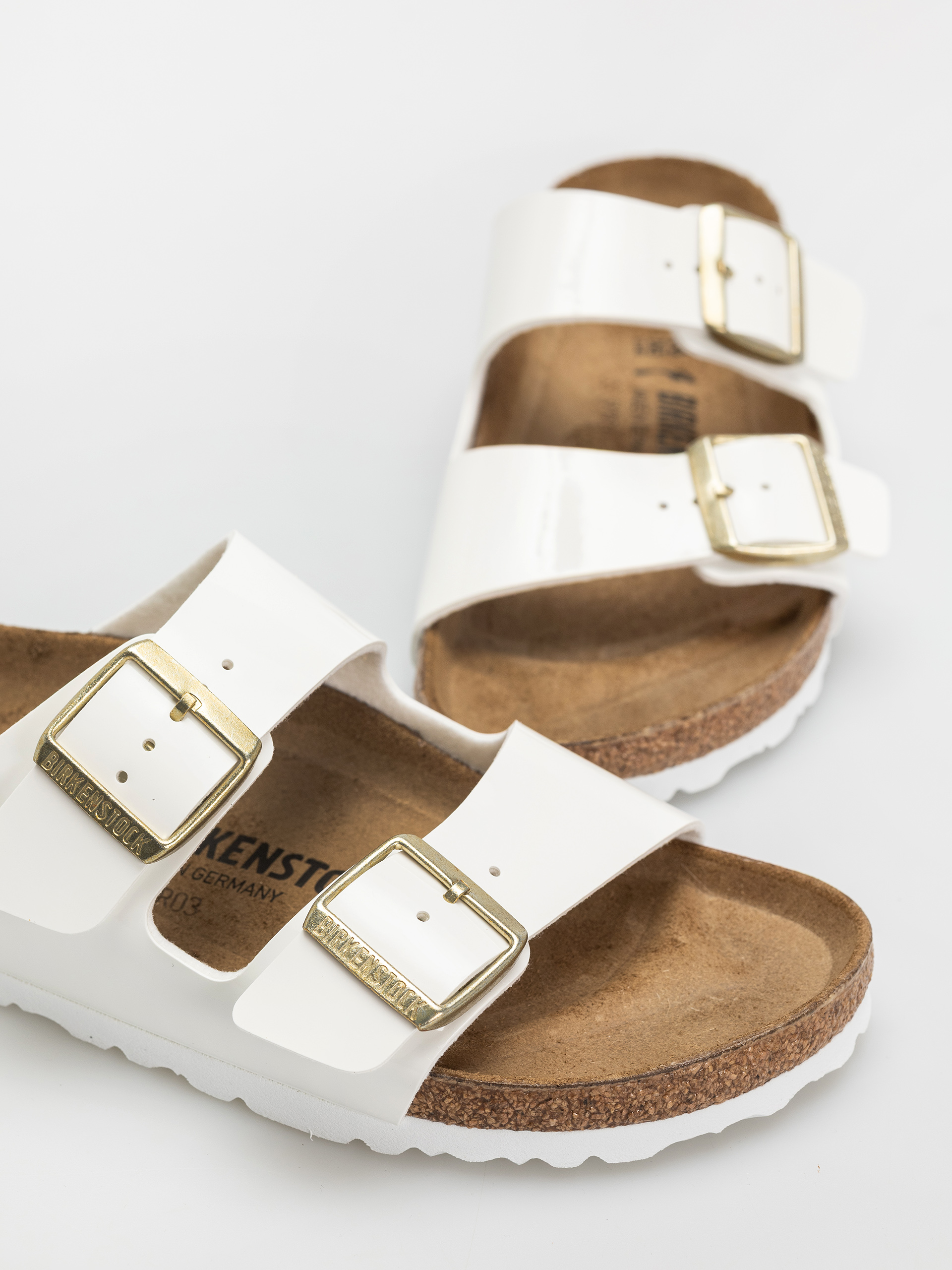 Šľapky Birkenstock Arizona Narrow Wmn (patent white)