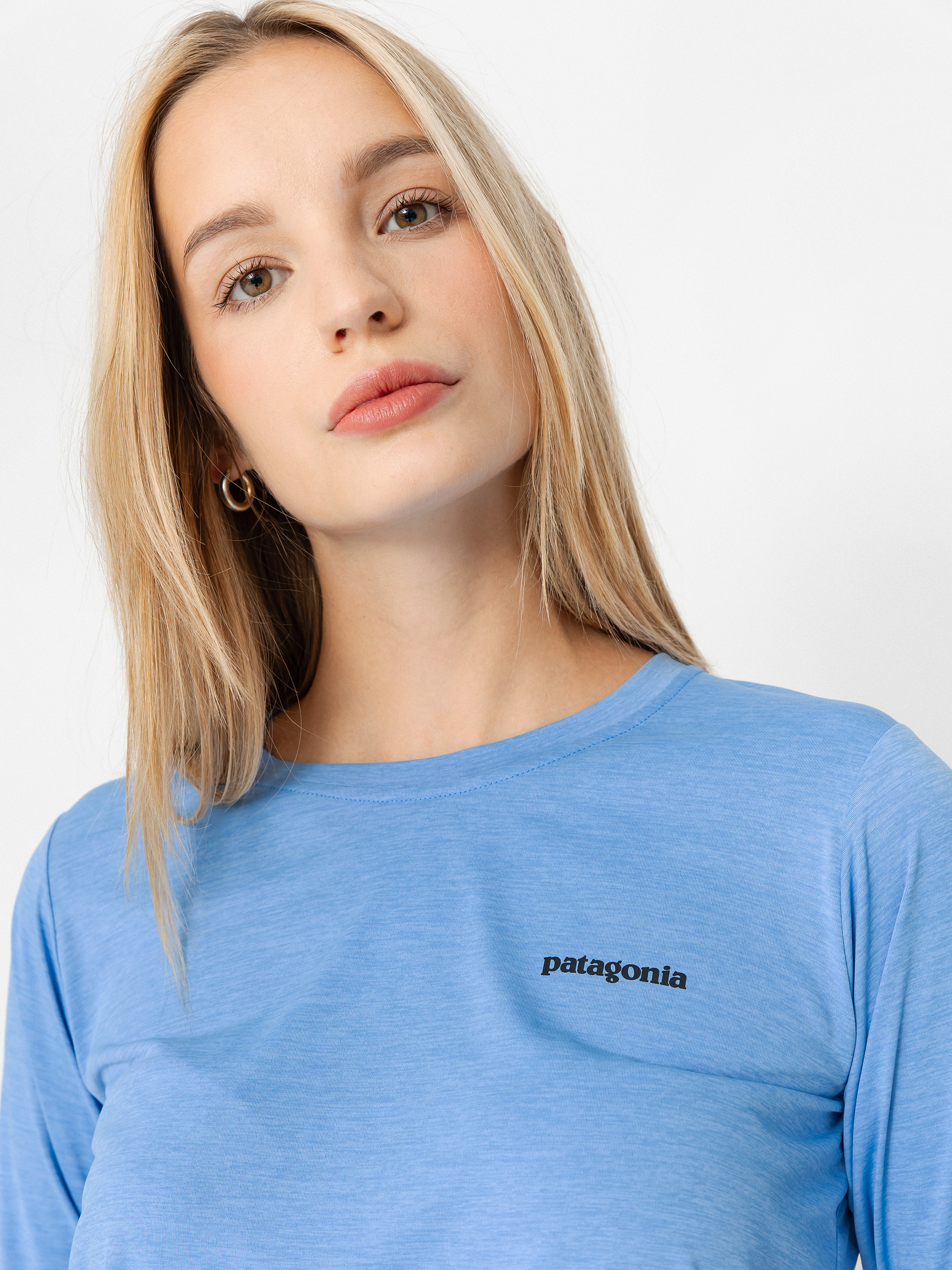 Triko Patagonia Cap Cool Daily Graphic Wmn (fitz roy trout/abundant blue x-dye)