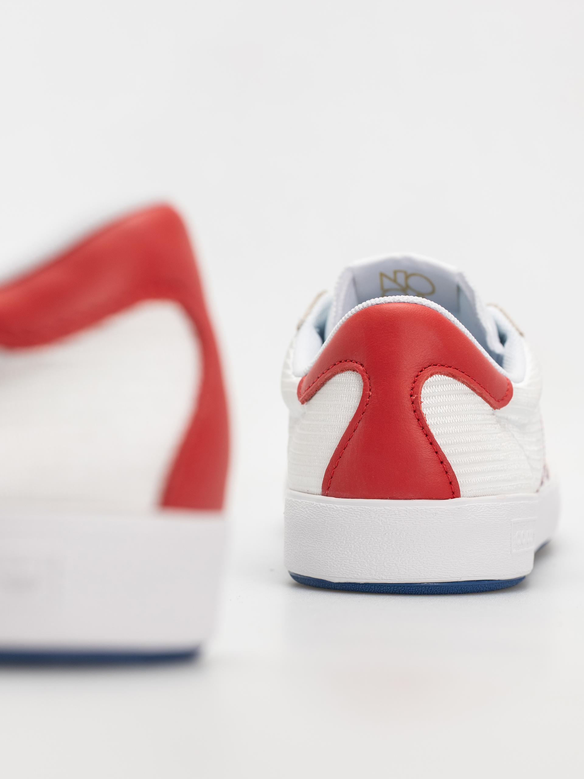 Topánky adidas Nora (ftwwht/royblu/betsca)