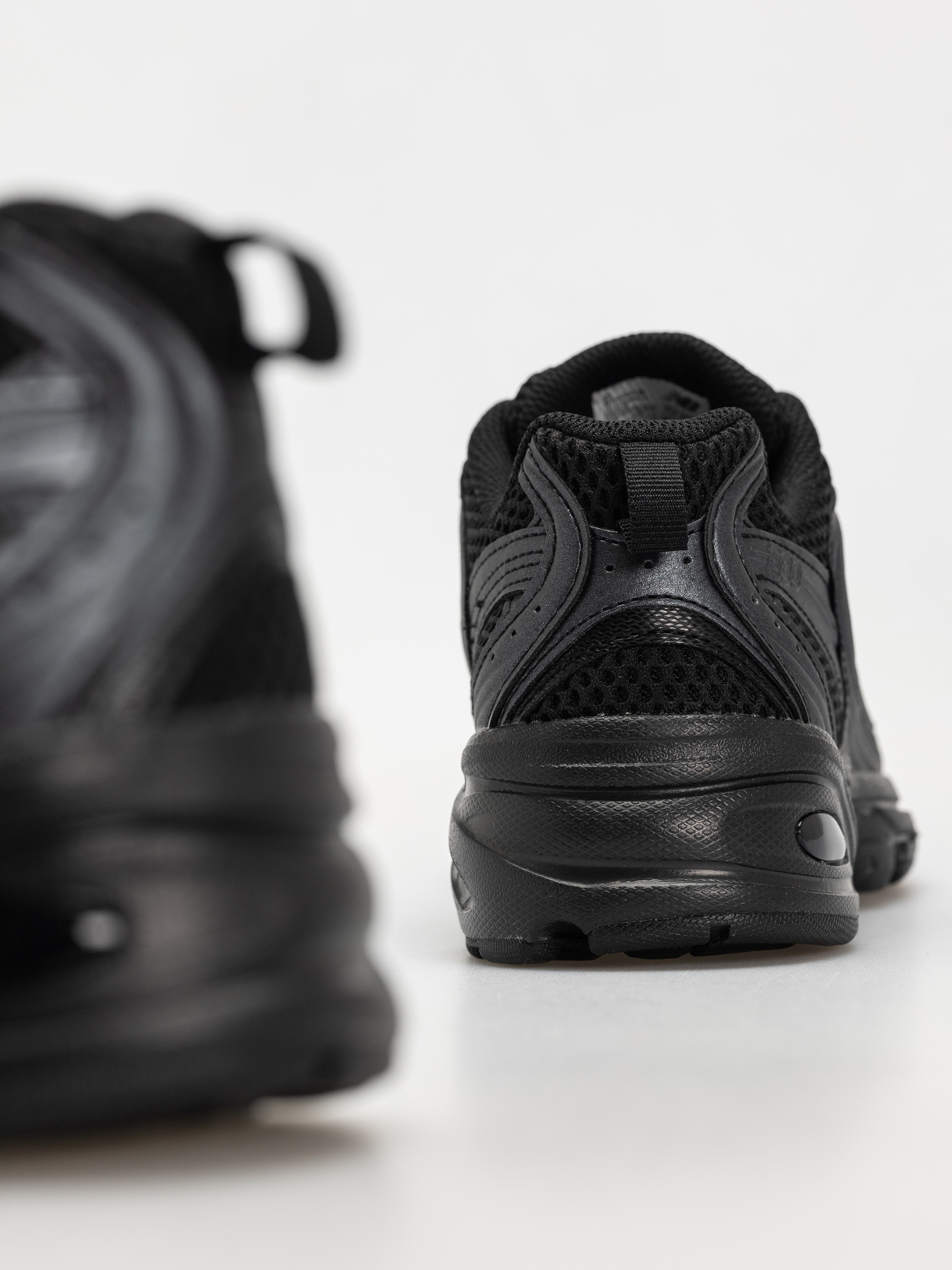 Topánky New Balance 530 (black)