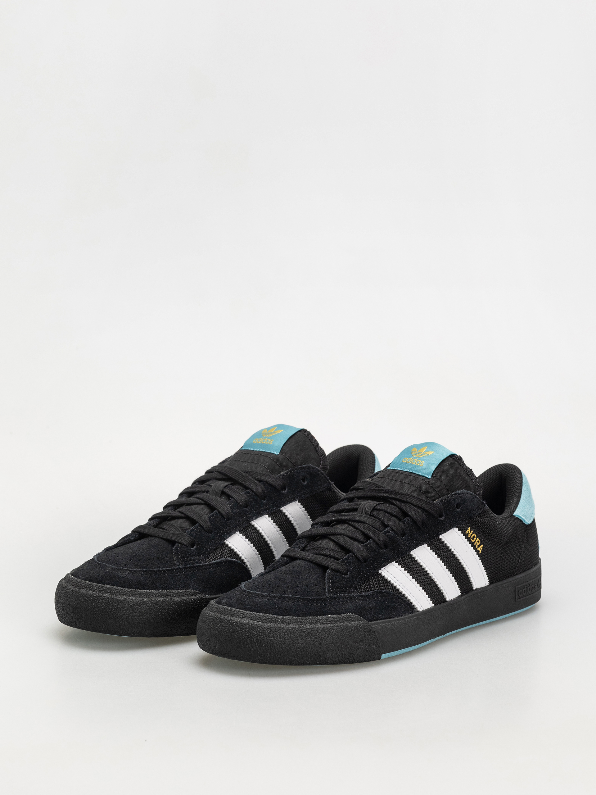 Topánky adidas Nora (cblack/ftwwht/goldmt)