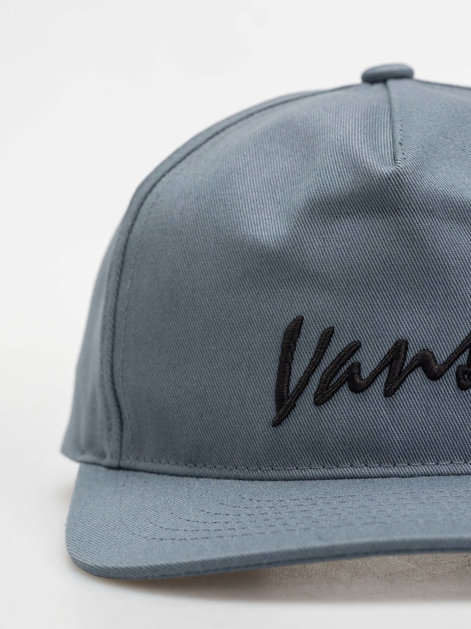Šiltovka Vans Classic Script Snapback (stormy weather)