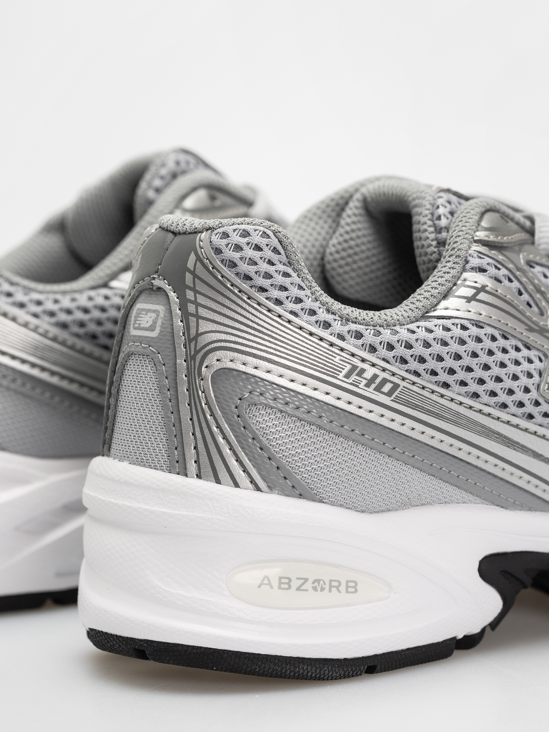 Topánky New Balance 740 JR (raincloud)