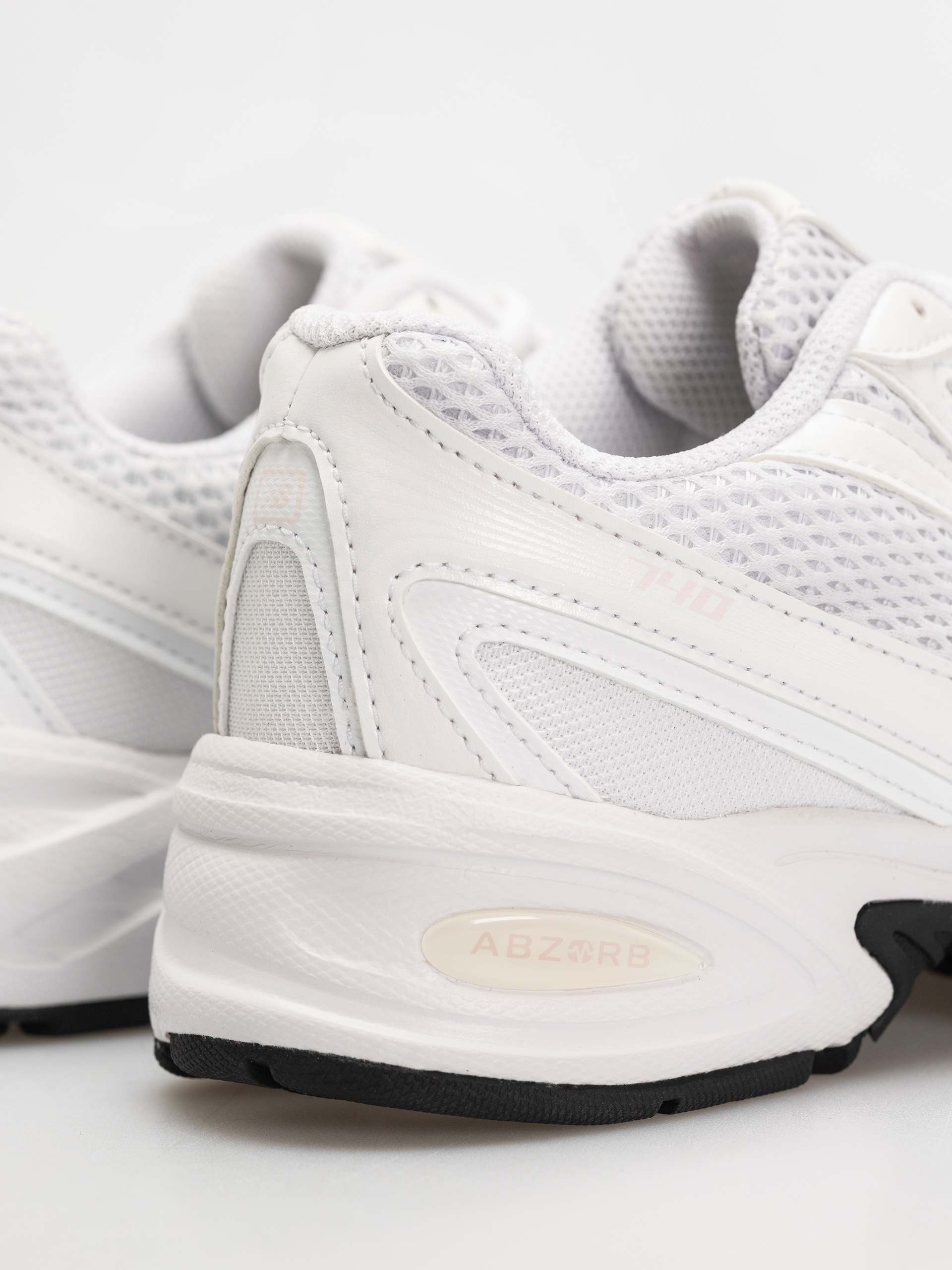 Topánky New Balance 740 JR (white)