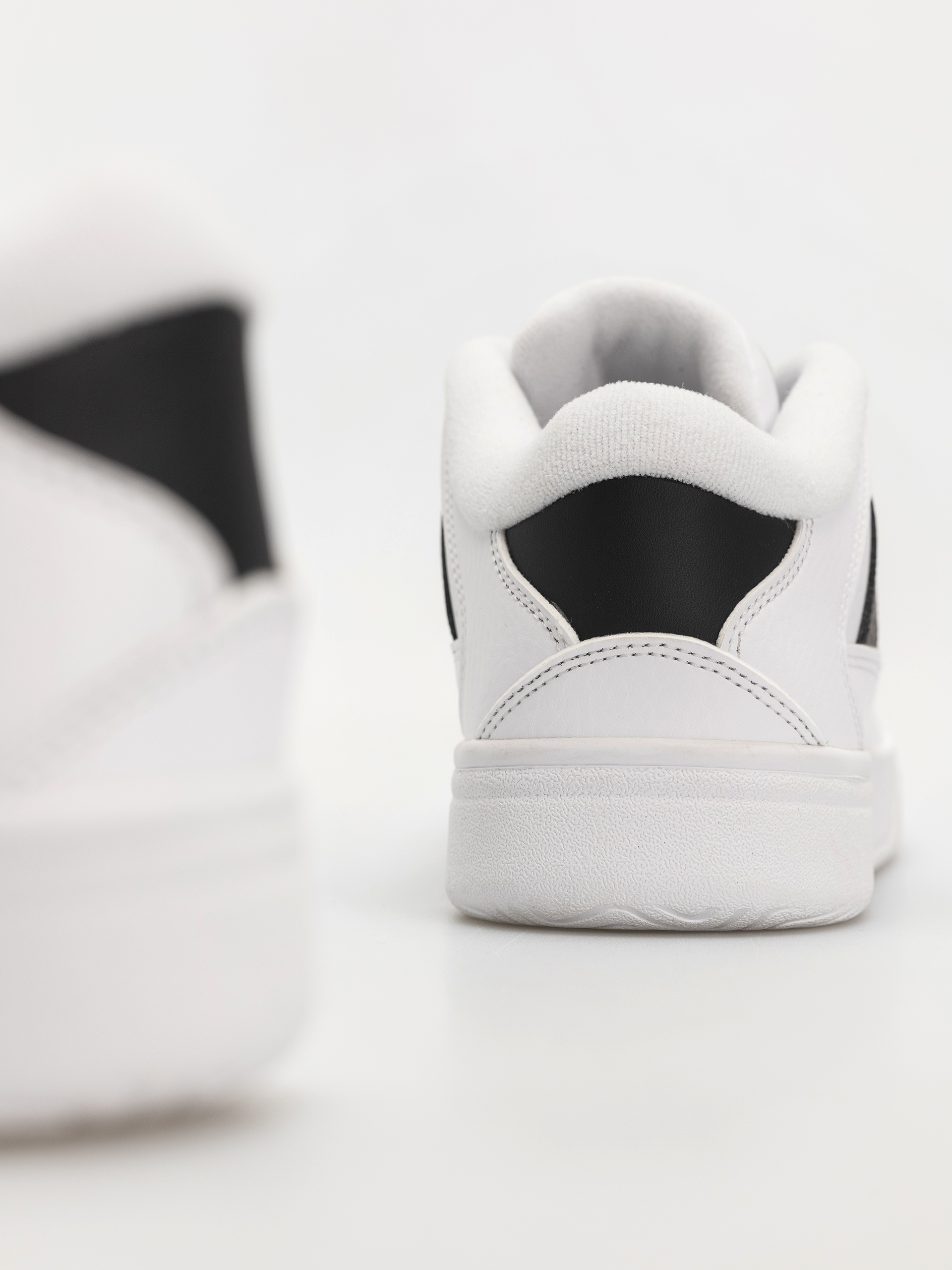 Topánky adidas Break Start 2000 (ftwwht/cblack/ftwwht)