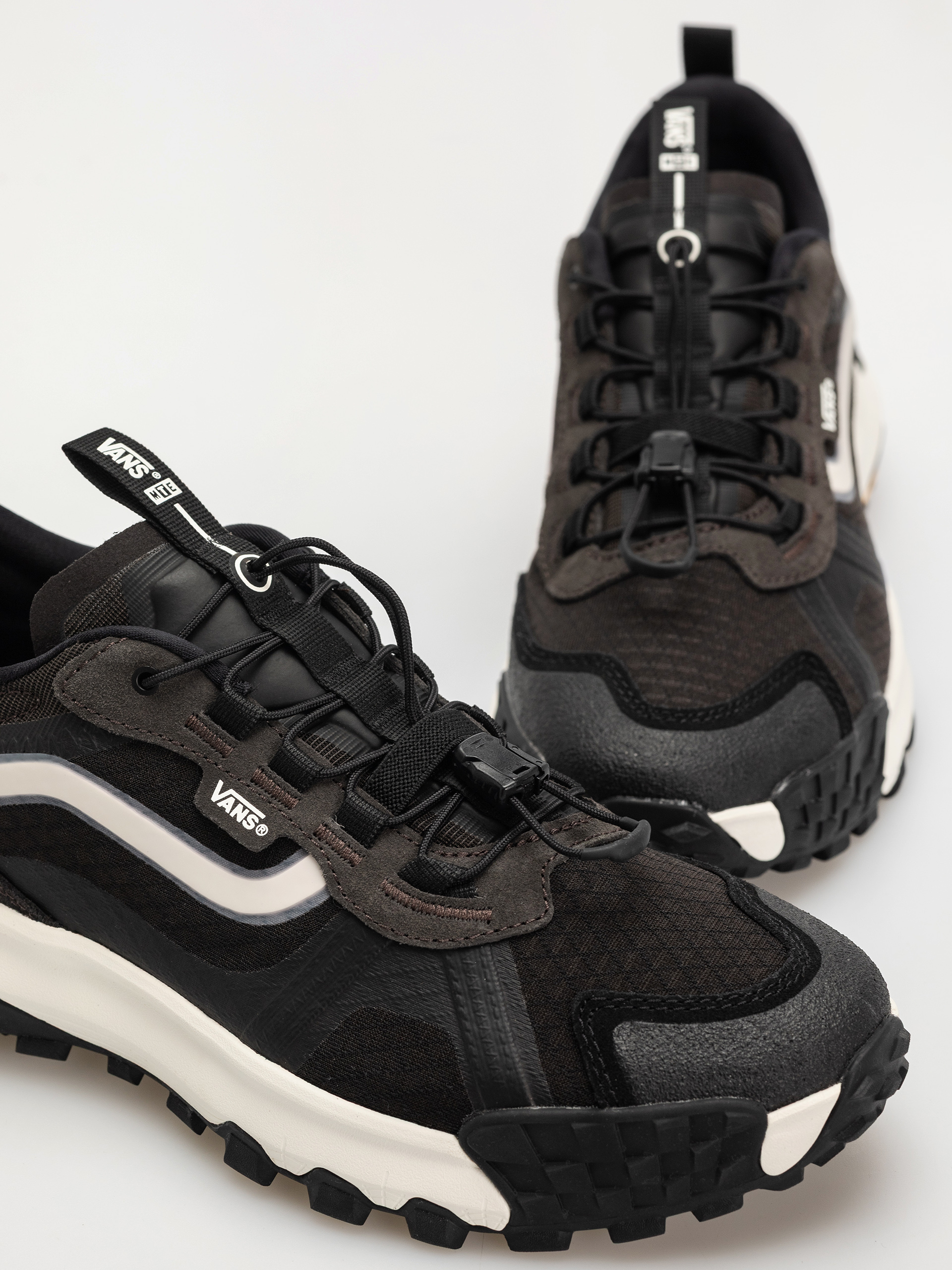 Topánky Vans Mte Crosspath Xc (washed black)