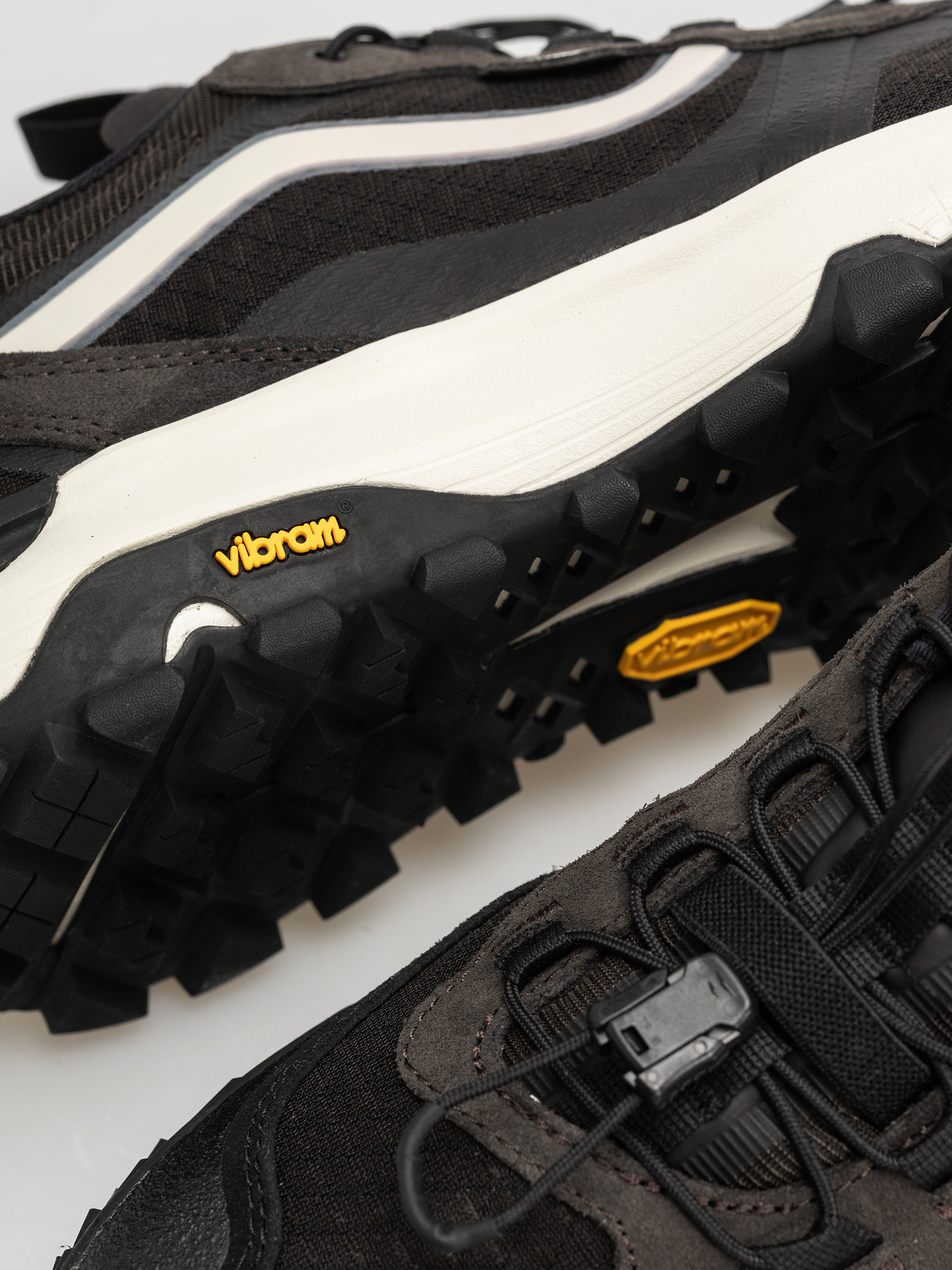 Topánky Vans Mte Crosspath Xc (washed black)