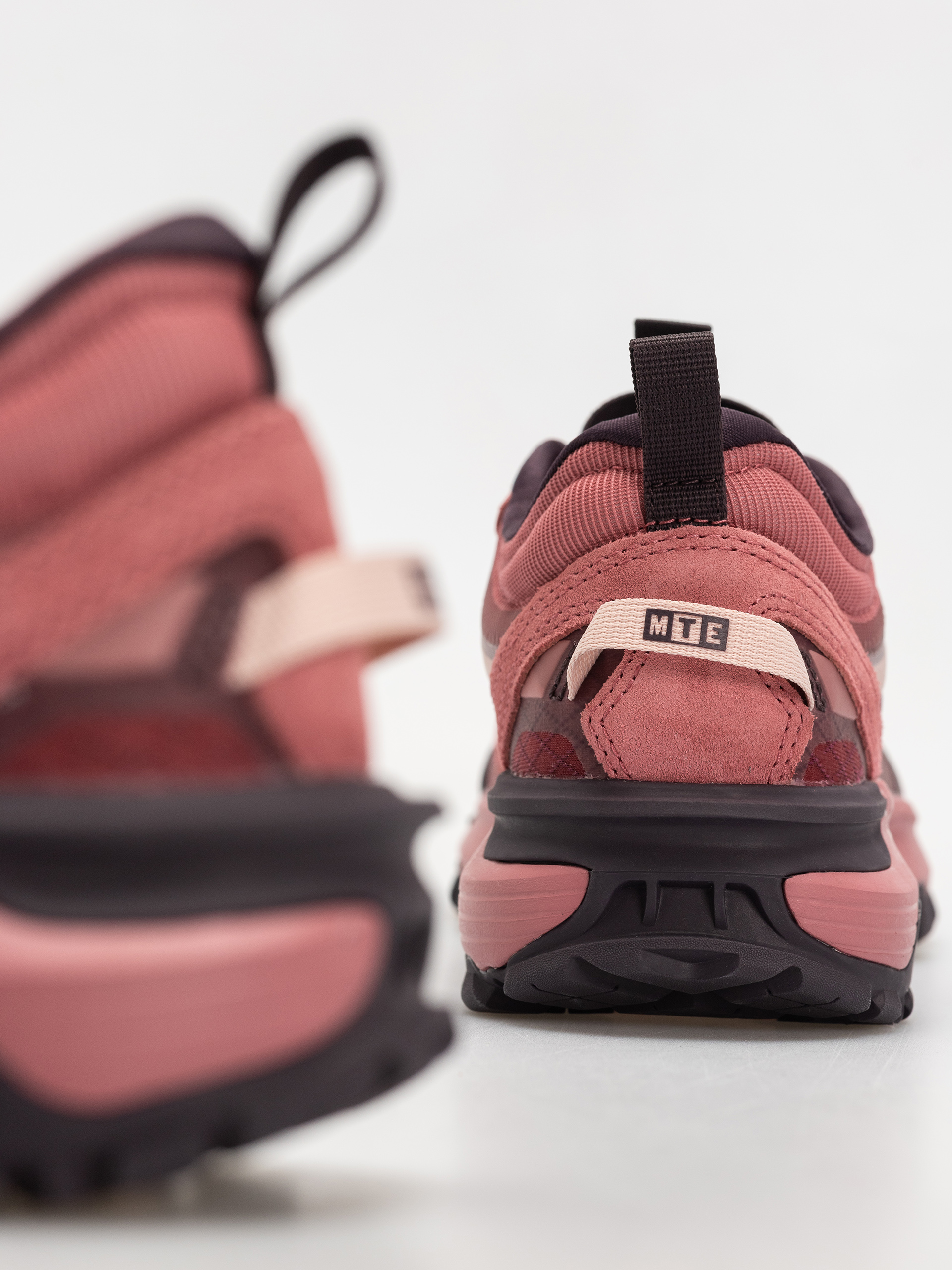 Topánky Vans Mte Crosspath Xc (mauvewood)