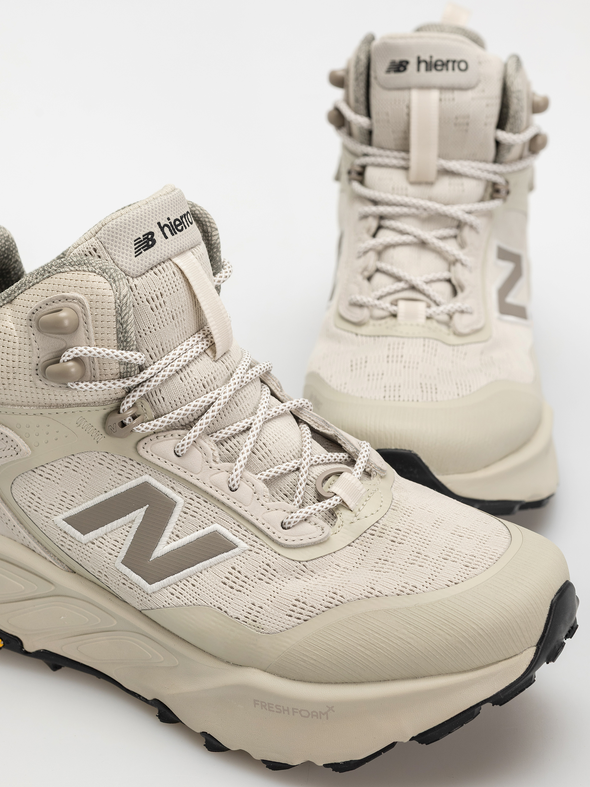 Topánky New Balance Fresh Foam X Hierro V9 Hiker Gore-Tex (shipyard)