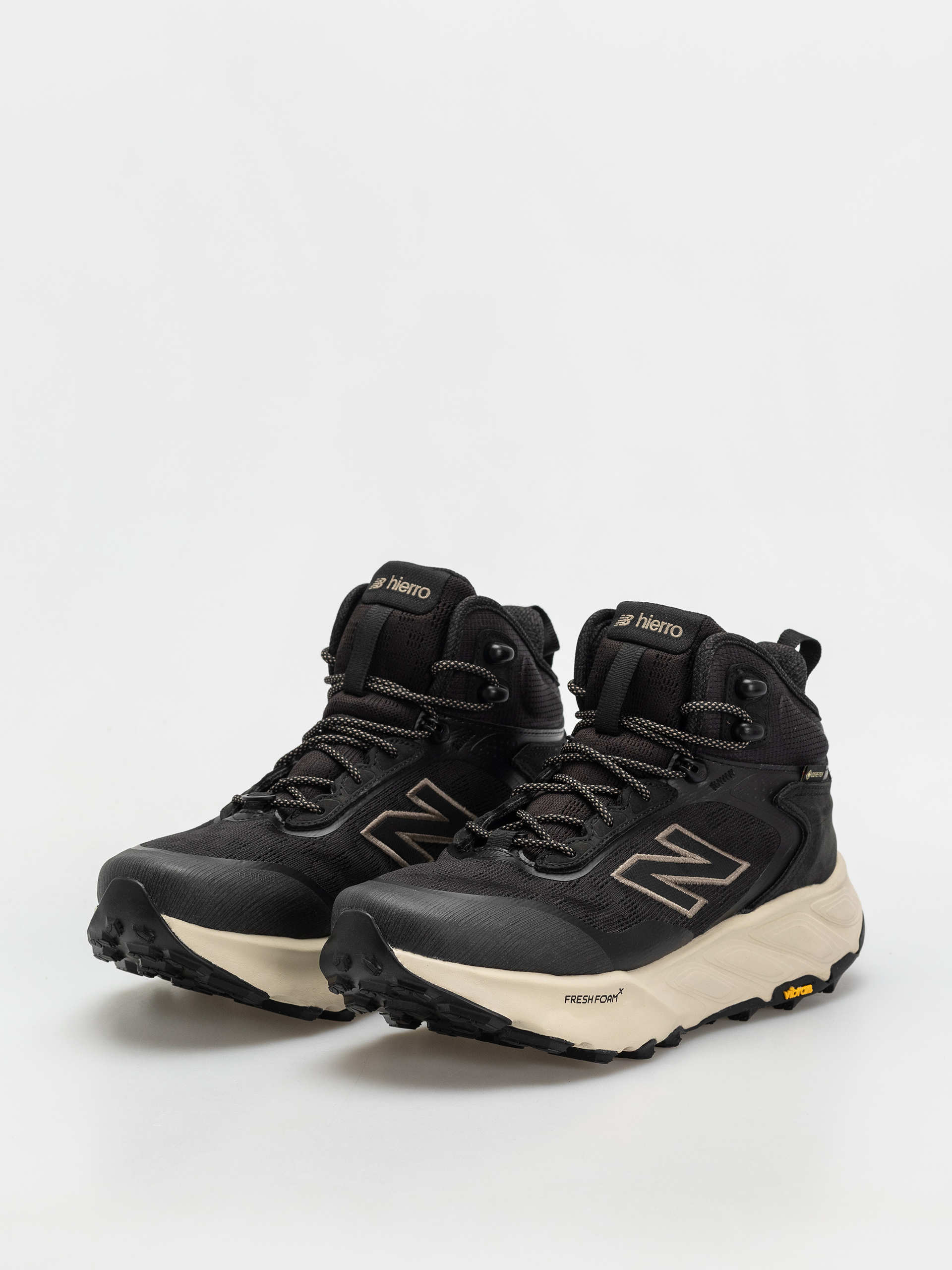 Topánky New Balance Fresh Foam X Hierro V9 Hiker Gore-Tex (black)