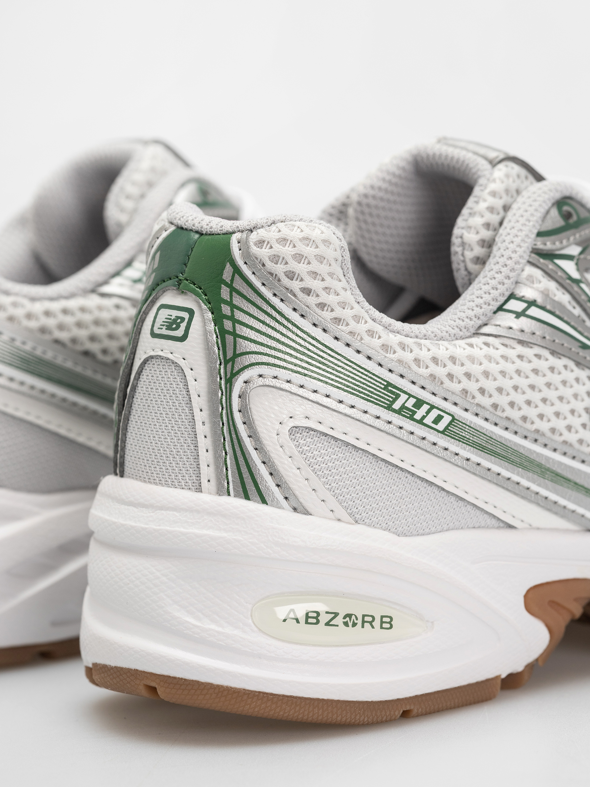 Topánky New Balance 740 JR (silver metallic)