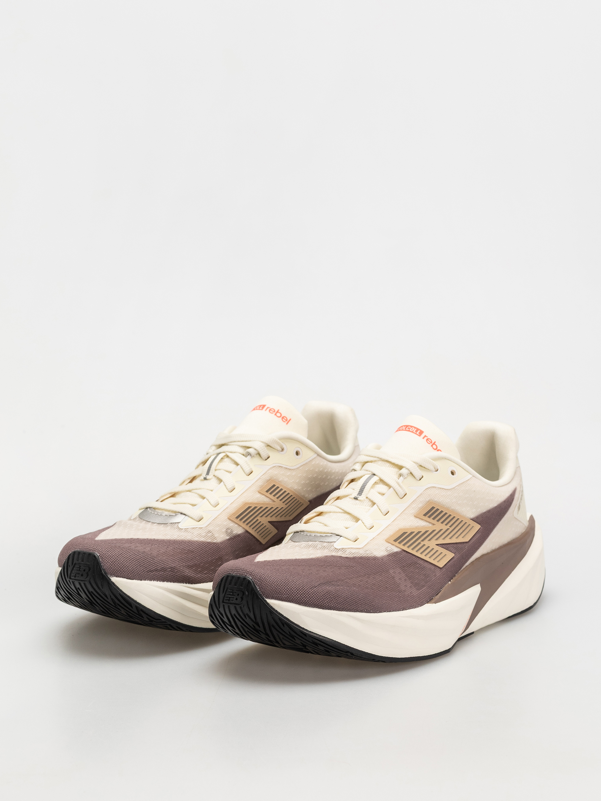 Topánky New Balance Fuelcell Rebel V5 (angora)