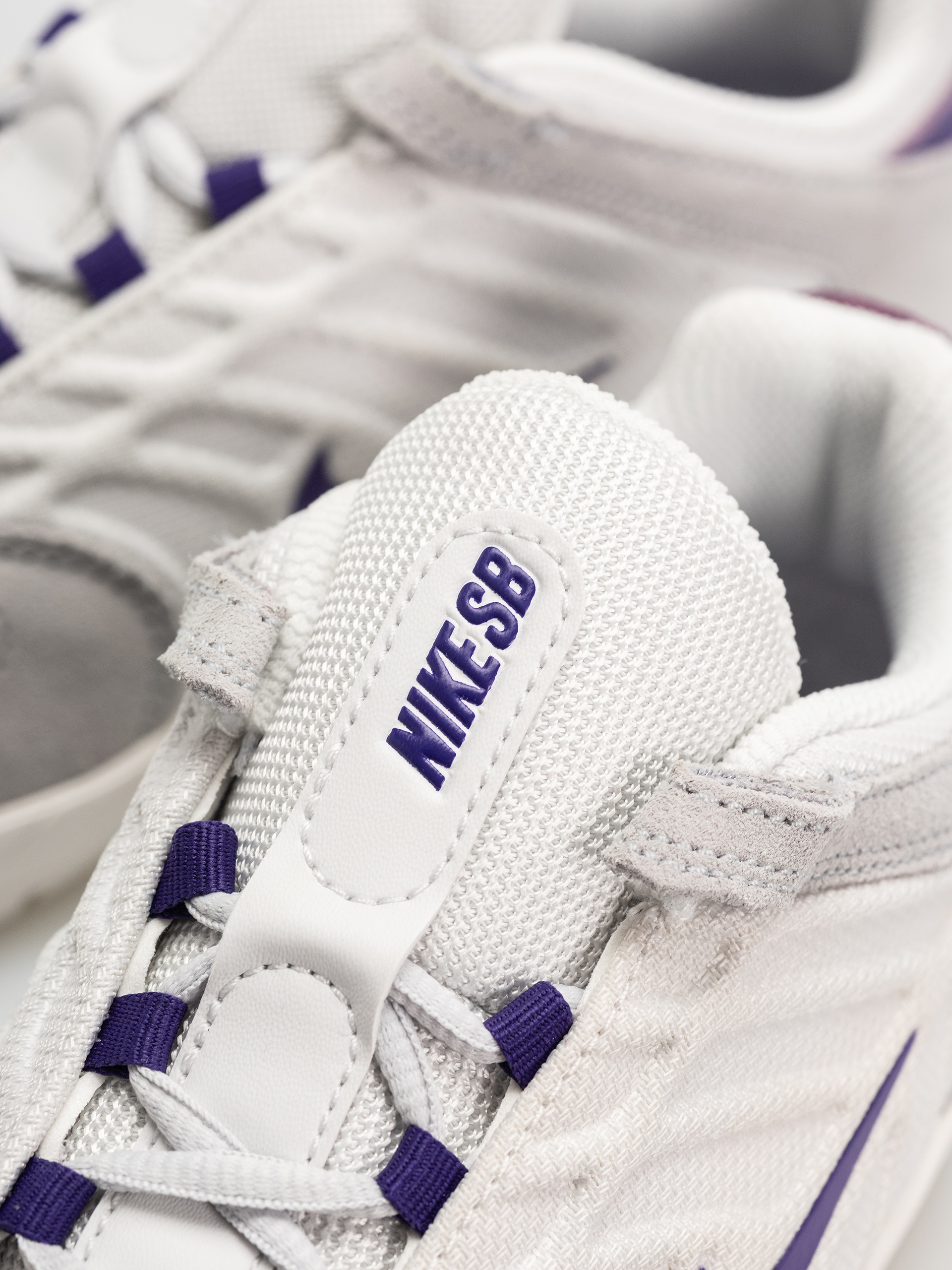 Topánky Nike SB Vertebrae (platinum tint/court purple wolf grey)