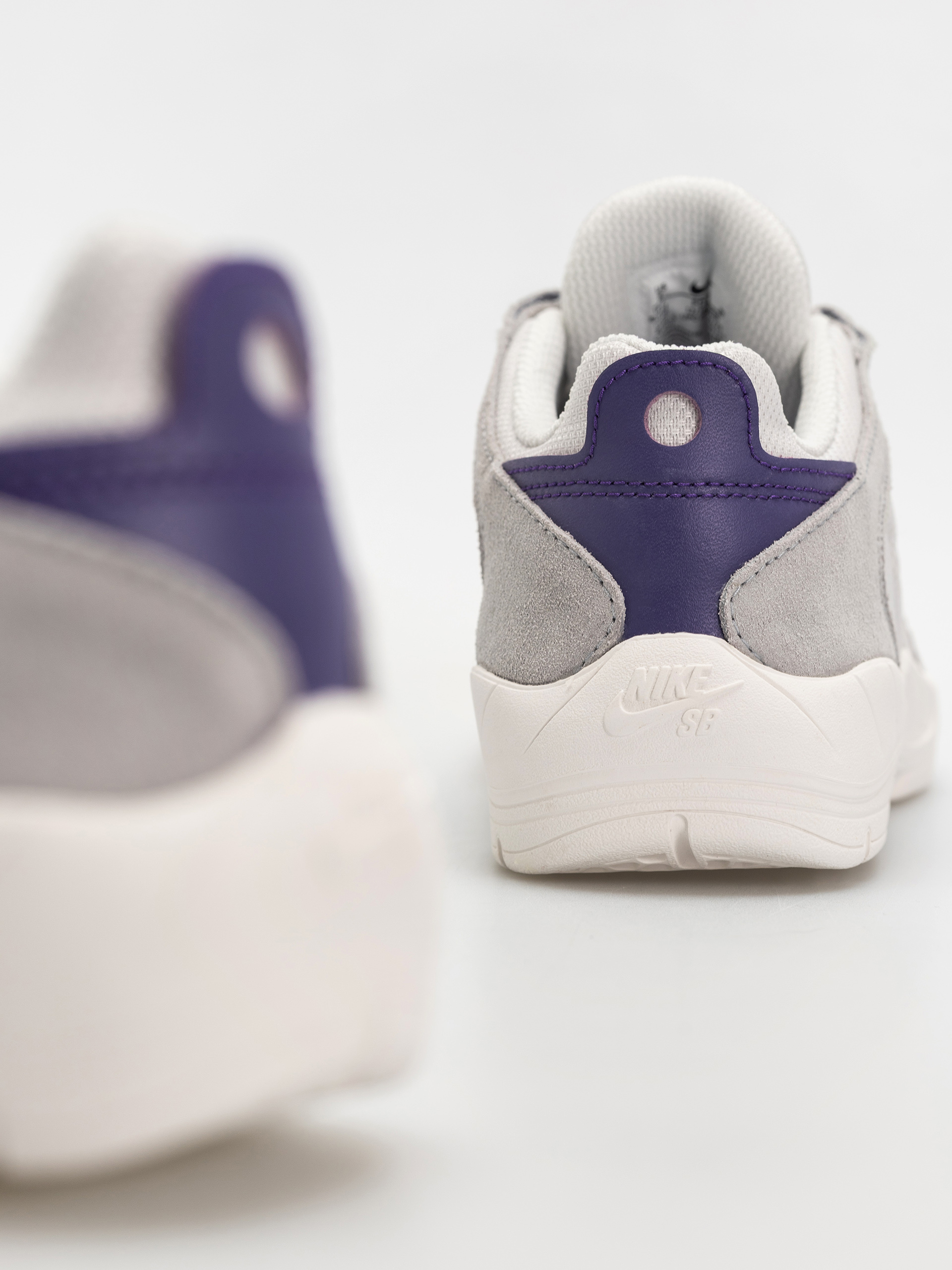 Topánky Nike SB Vertebrae (platinum tint/court purple wolf grey)