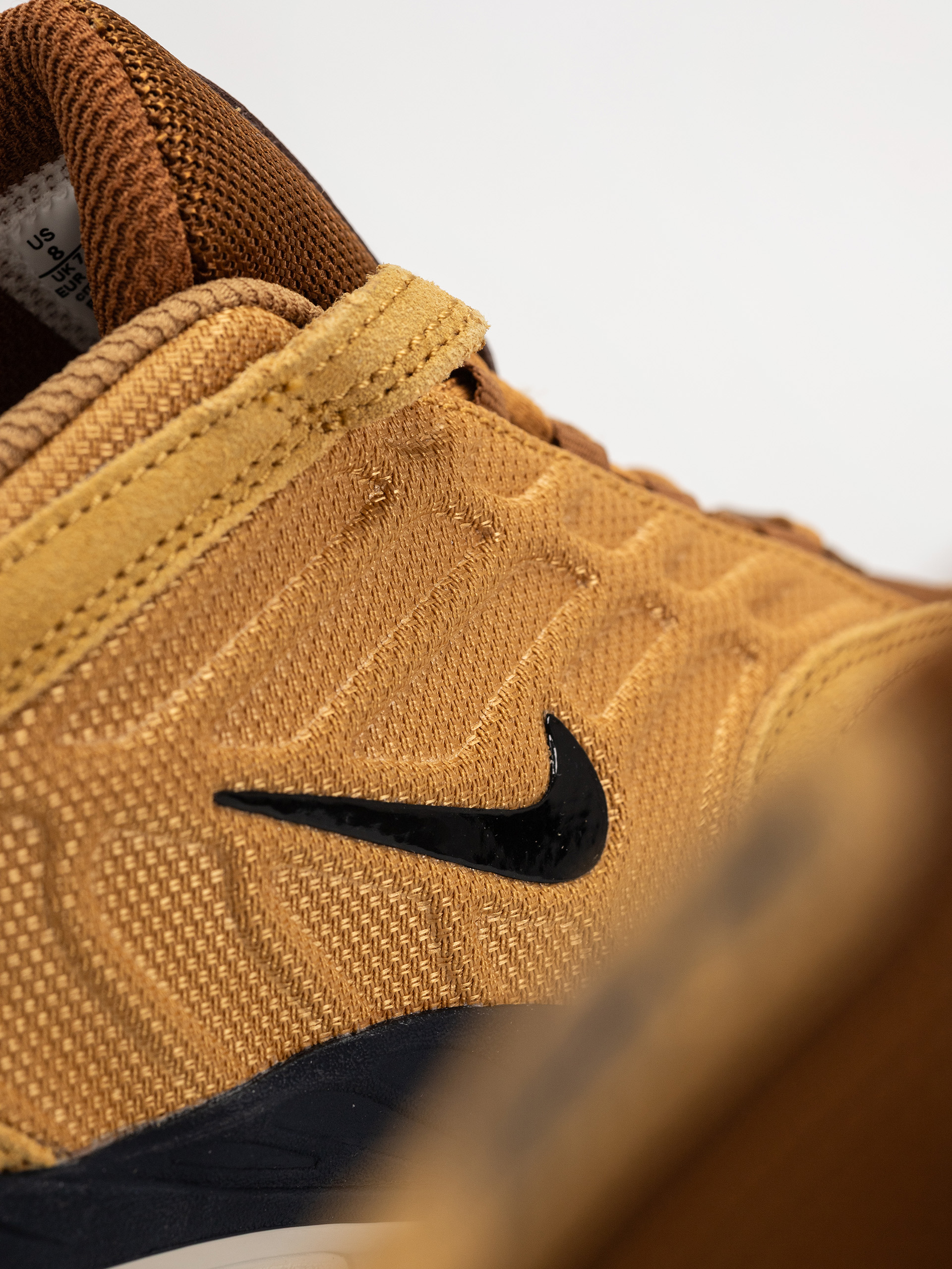 Topánky Nike SB Vertebrae (wheat/black lt british tan obsidian)