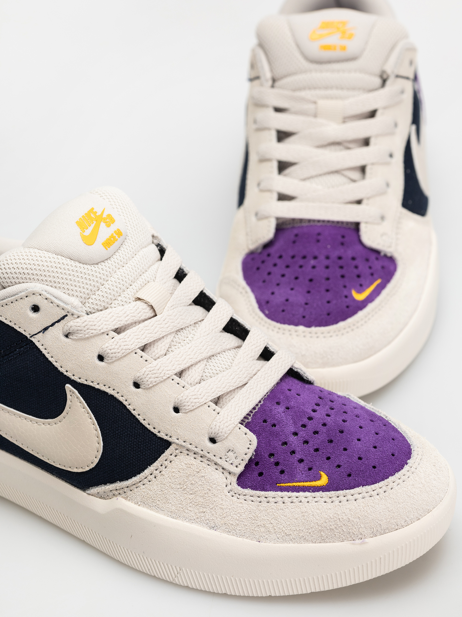 Topánky Nike SB Force 58 (obsidian/lt orewood brn wild grape)