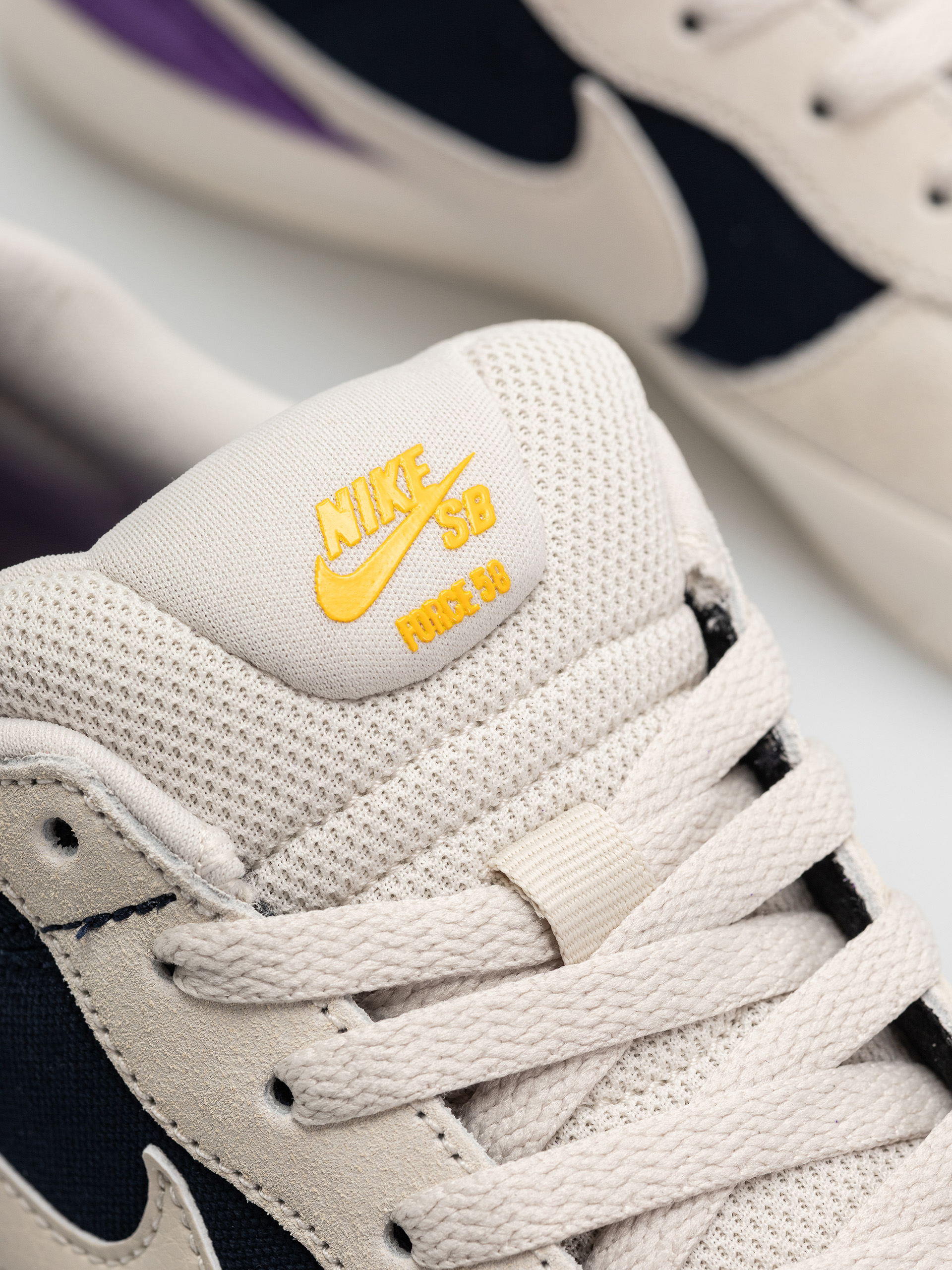 Topánky Nike SB Force 58 (obsidian/lt orewood brn wild grape)