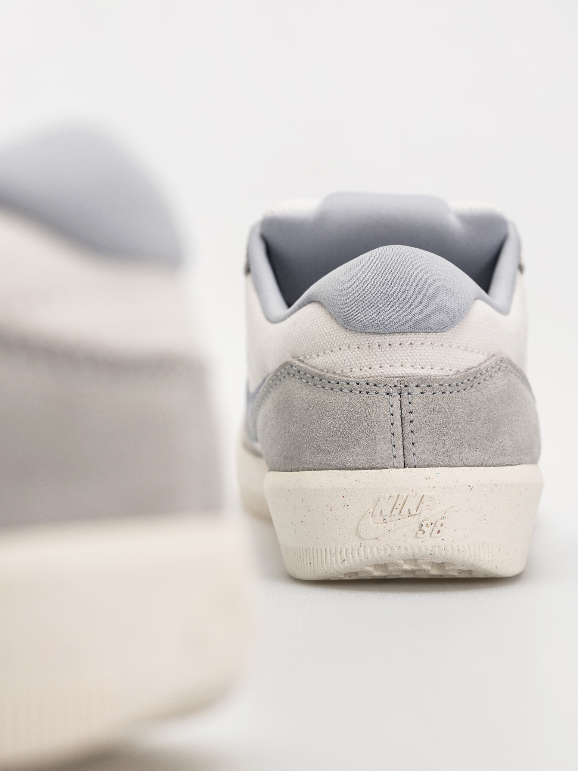 Topánky Nike SB Force 58 (white/ashen slate sail wolf grey)