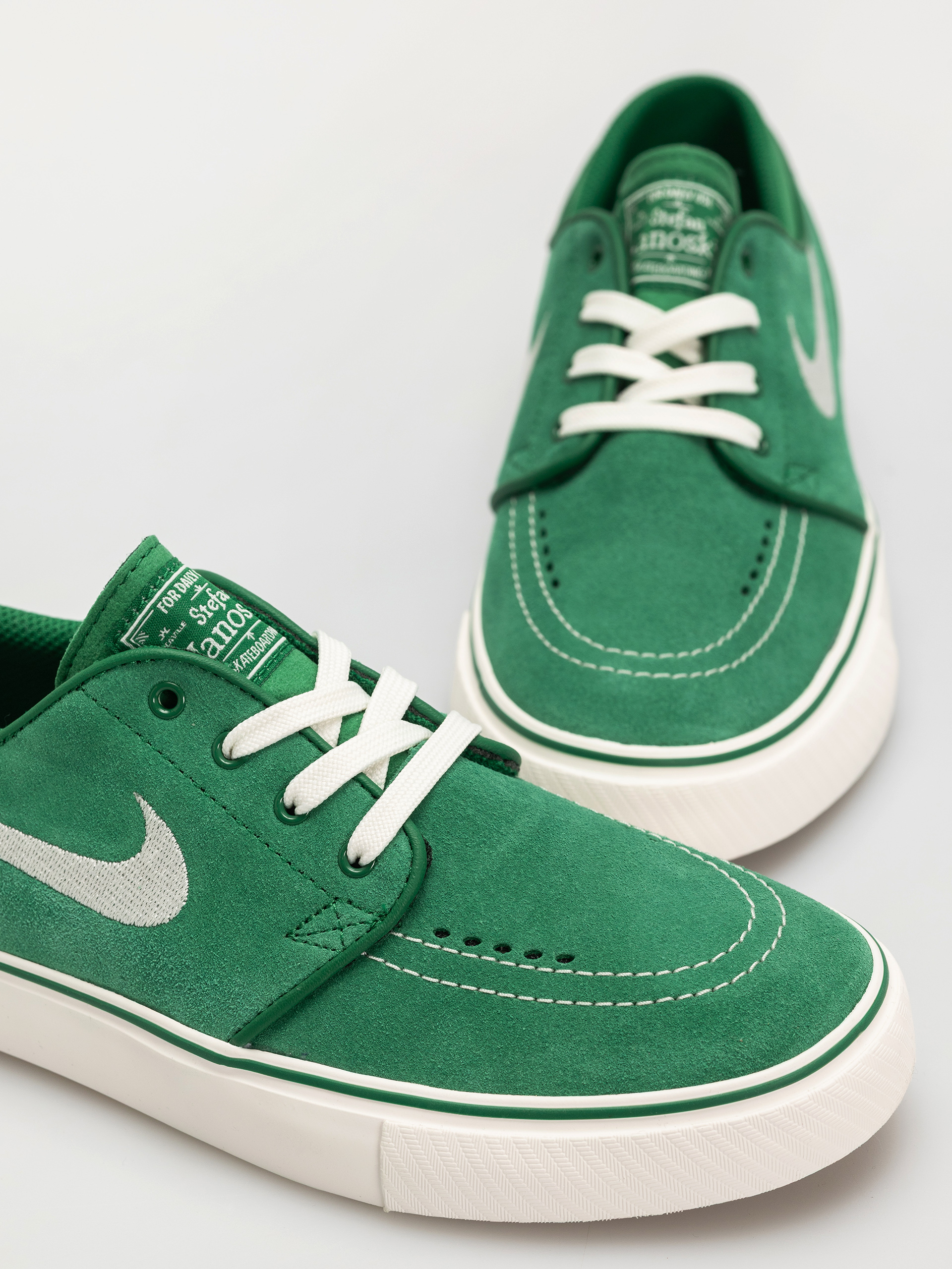 Topánky Nike SB Stefan Janoski (pine green/sail pine green sail)