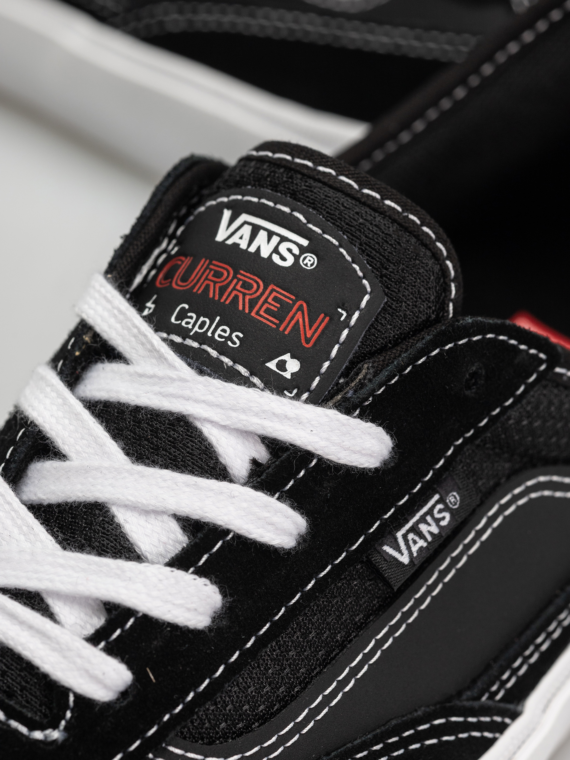 Topánky Vans Skate Curren Caples (gum black/white)