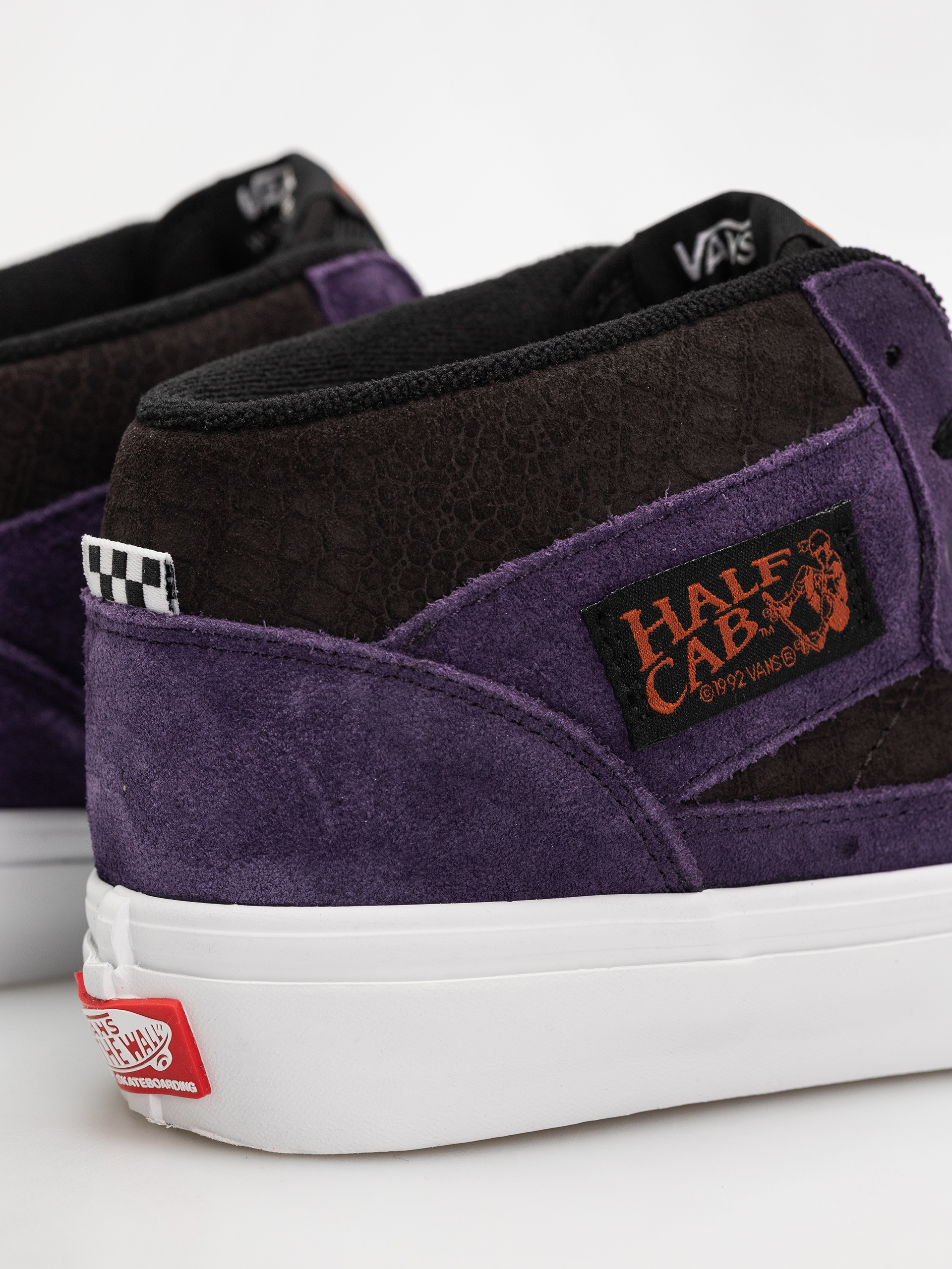 Topánky Vans Skate Half Cab (croc grape)
