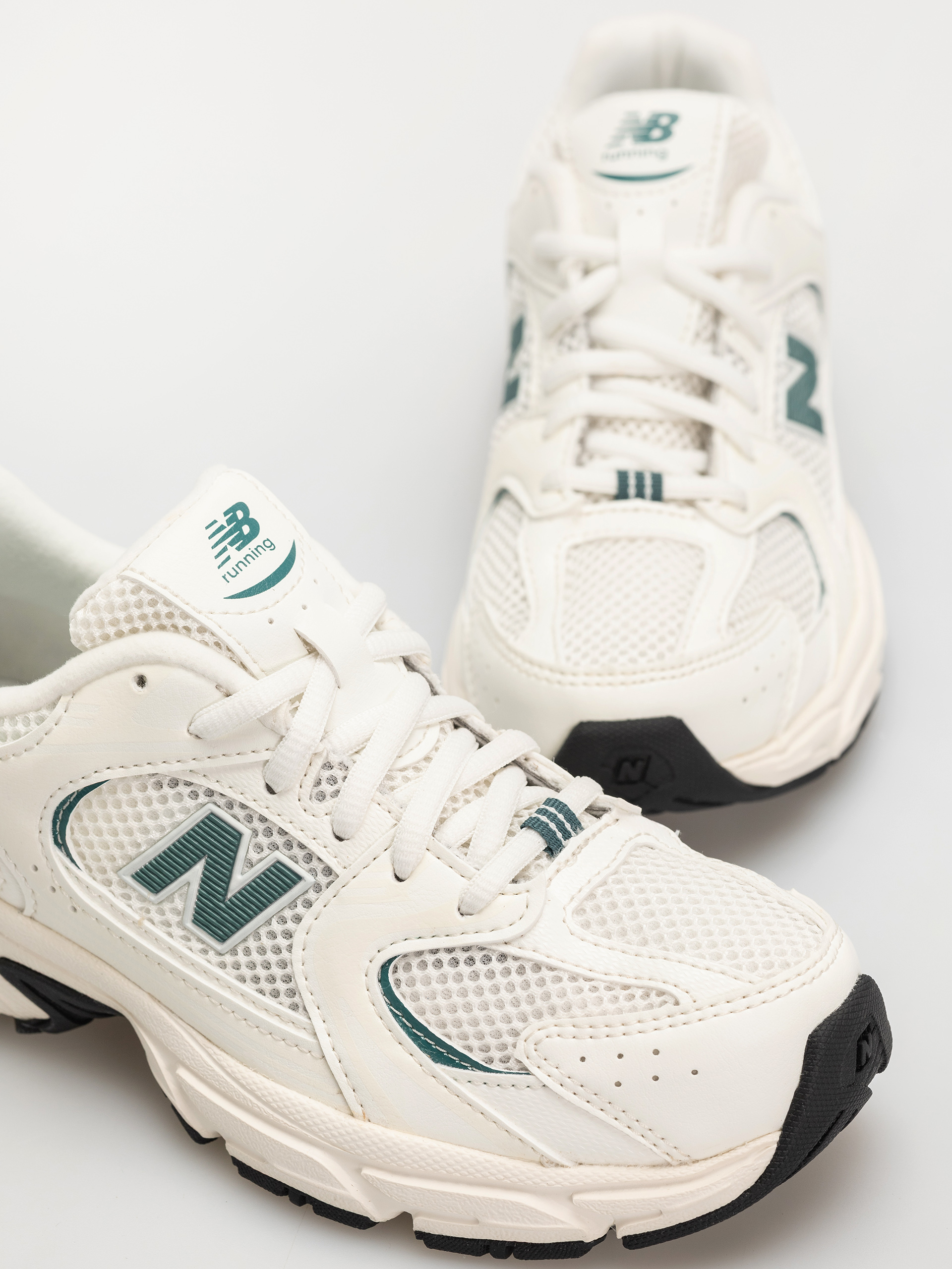 Topánky New Balance 530 JR (sea salt)