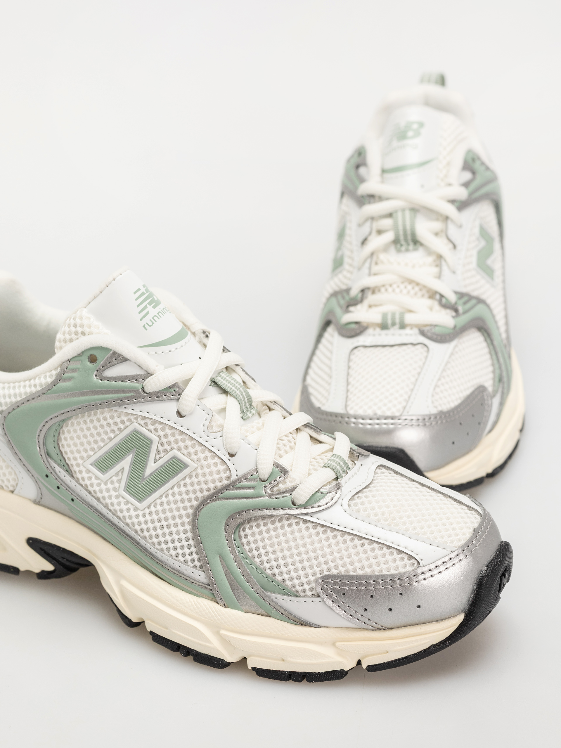 Topánky New Balance 530 (silver metallic)