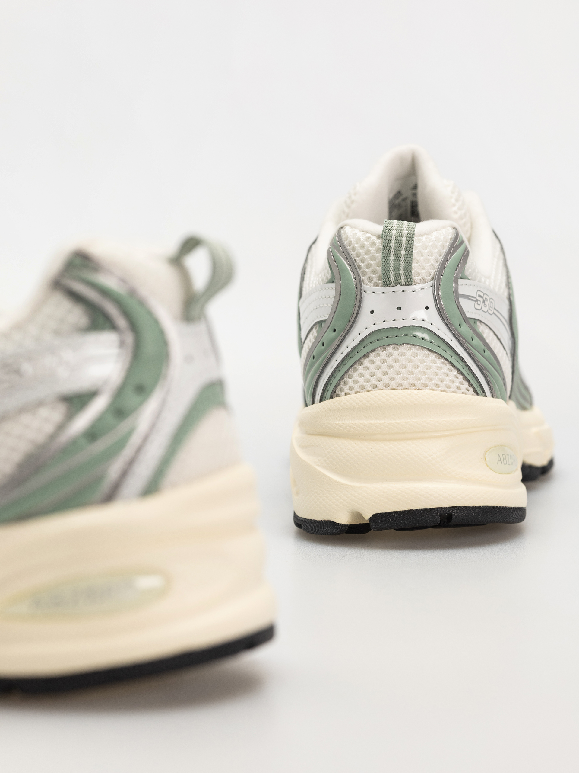 Topánky New Balance 530 (silver metallic)
