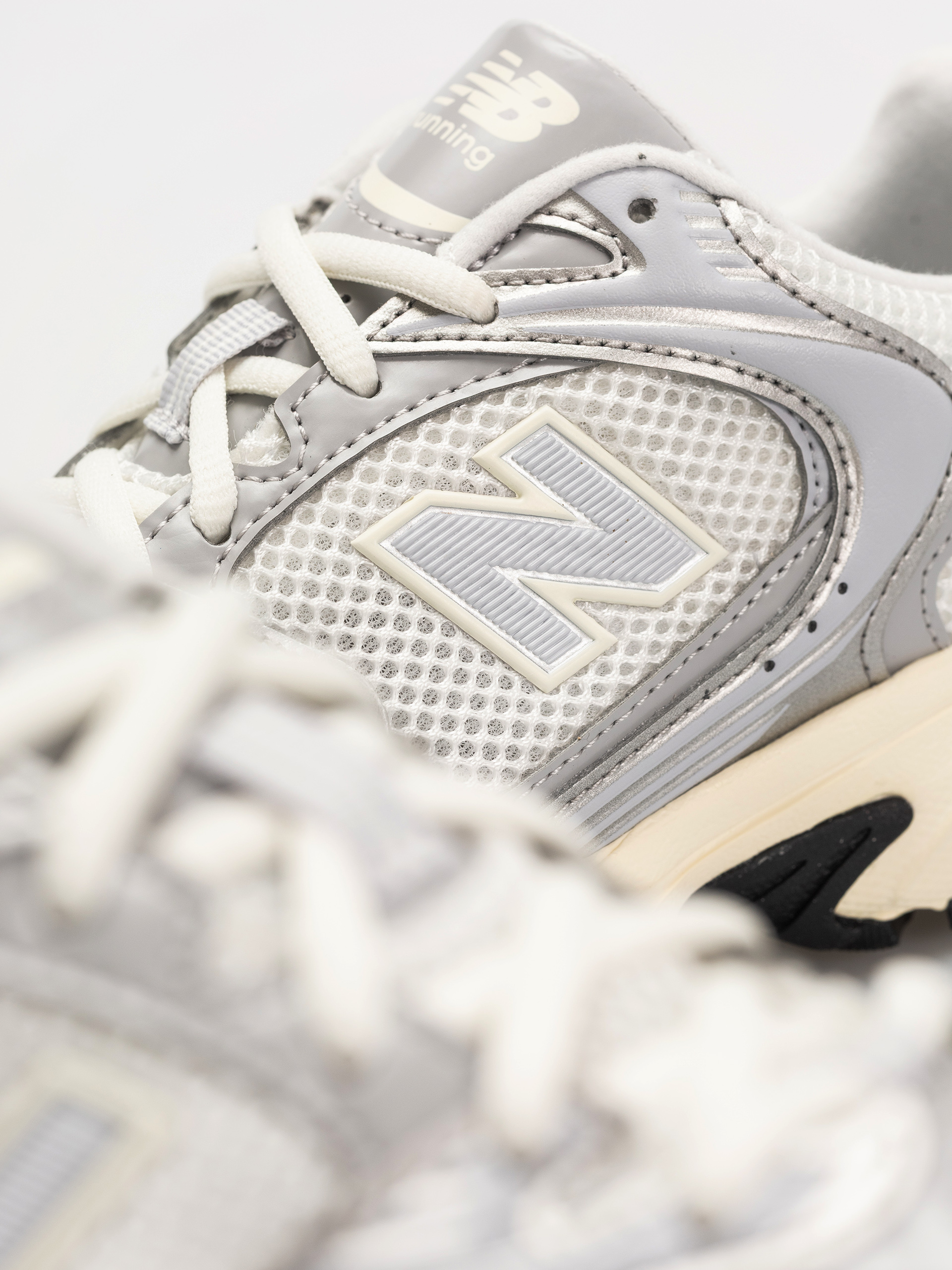 Topánky New Balance 530 (silver metallic)