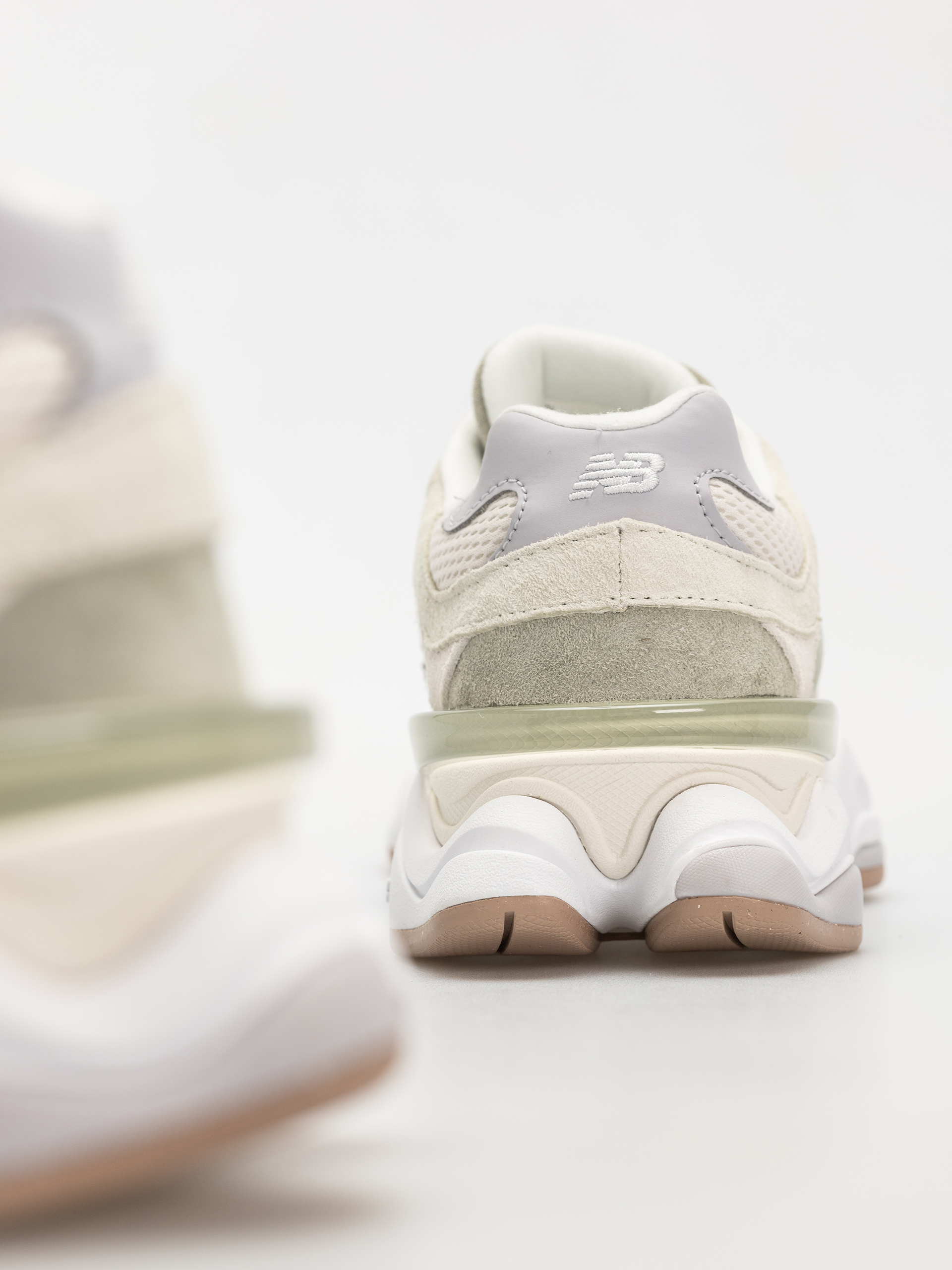 Topánky New Balance 9060 (garter snake)