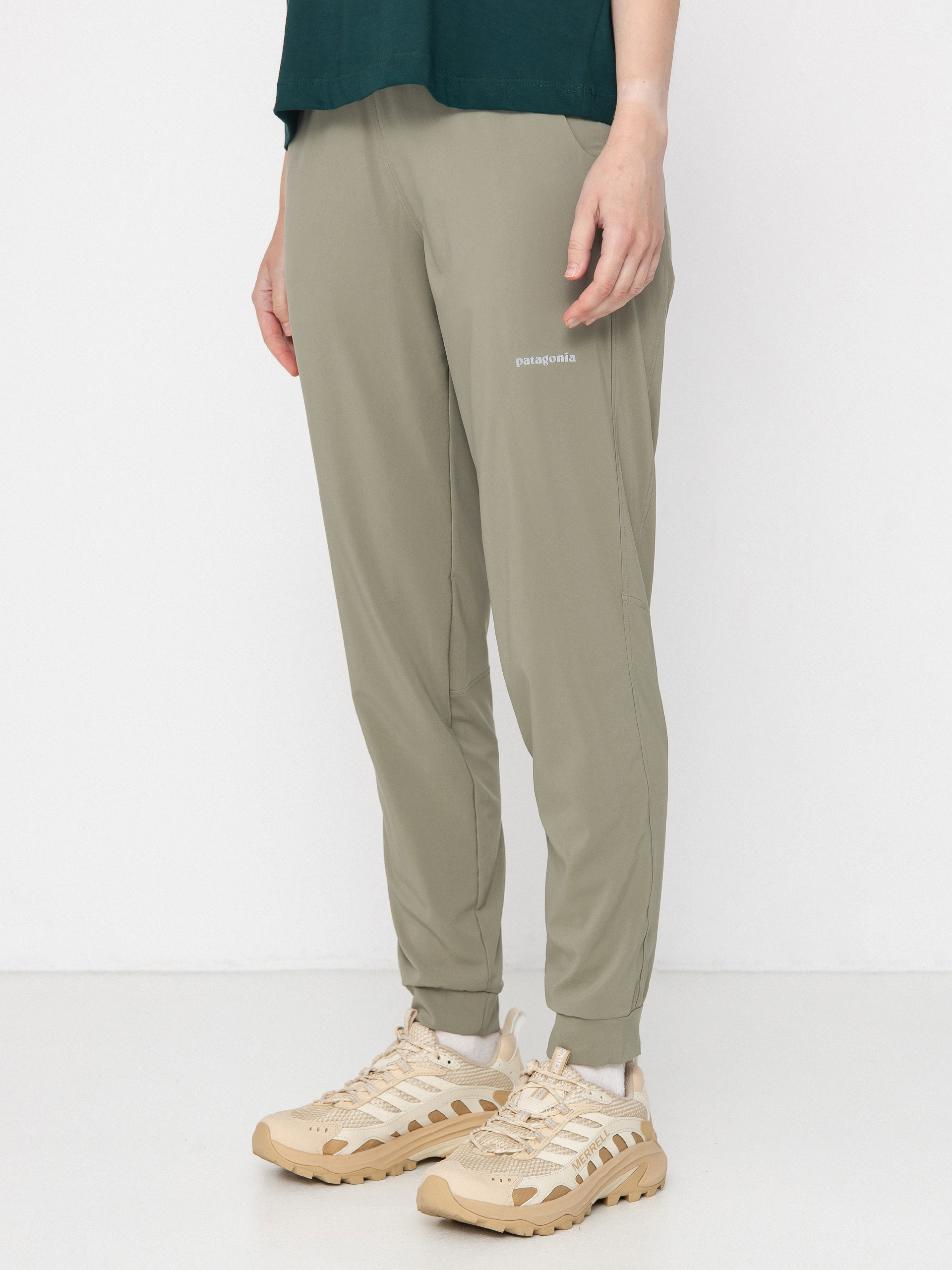 Nohavice Patagonia Terrebonne Joggers Wmn (river rock green)