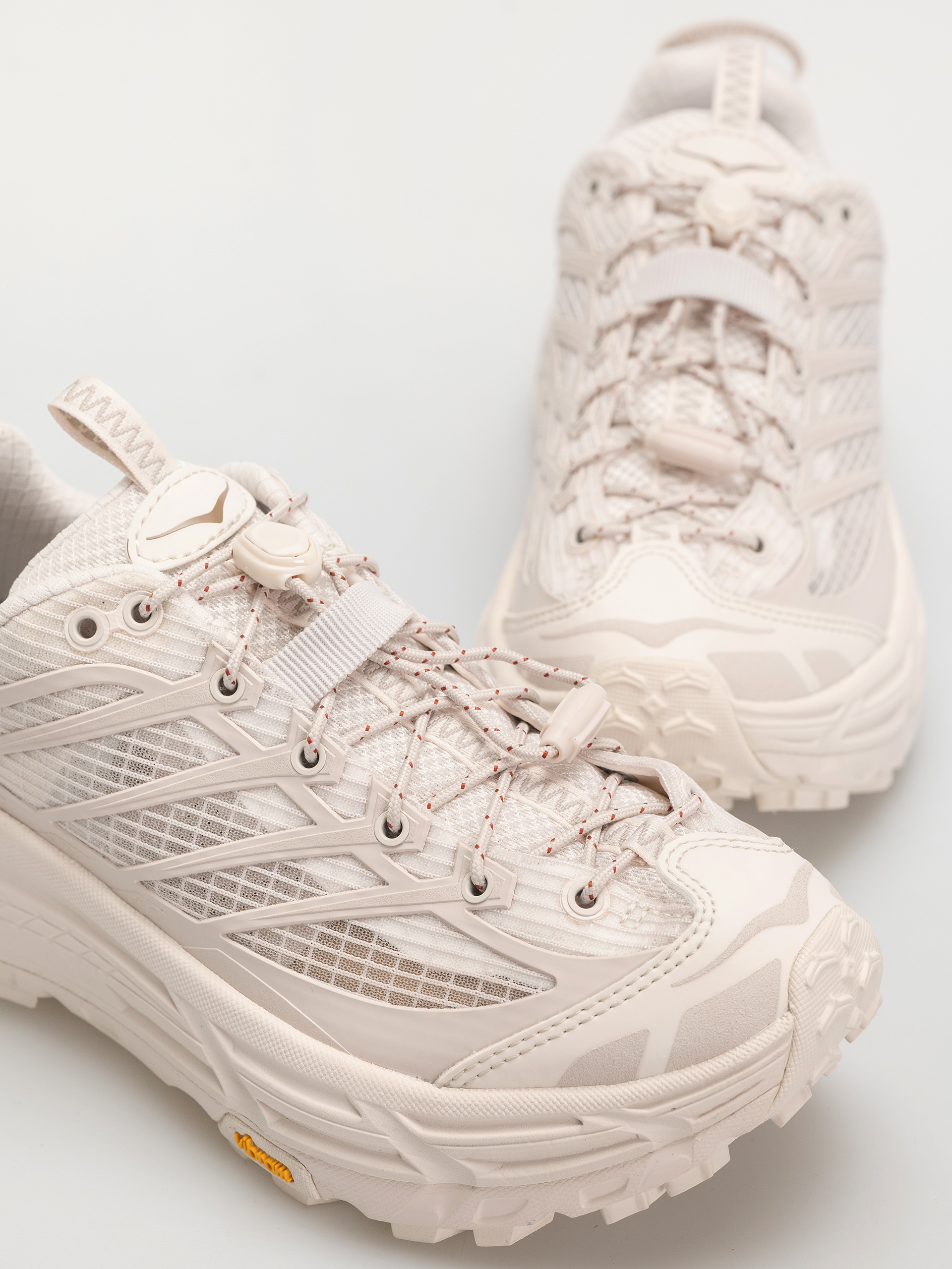 Topánky Hoka Mafate Three 2 Grid (rose cream stucco)