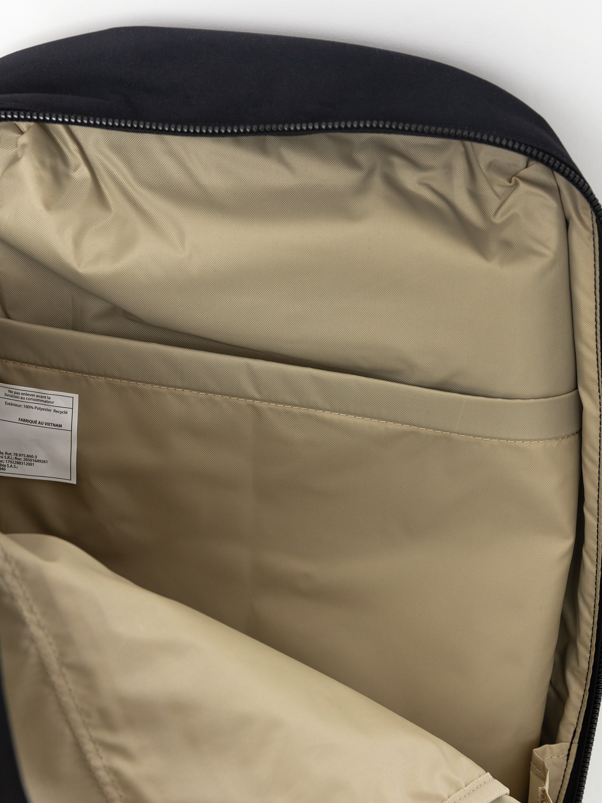 Batoh Osprey Arcane XL Day (black)