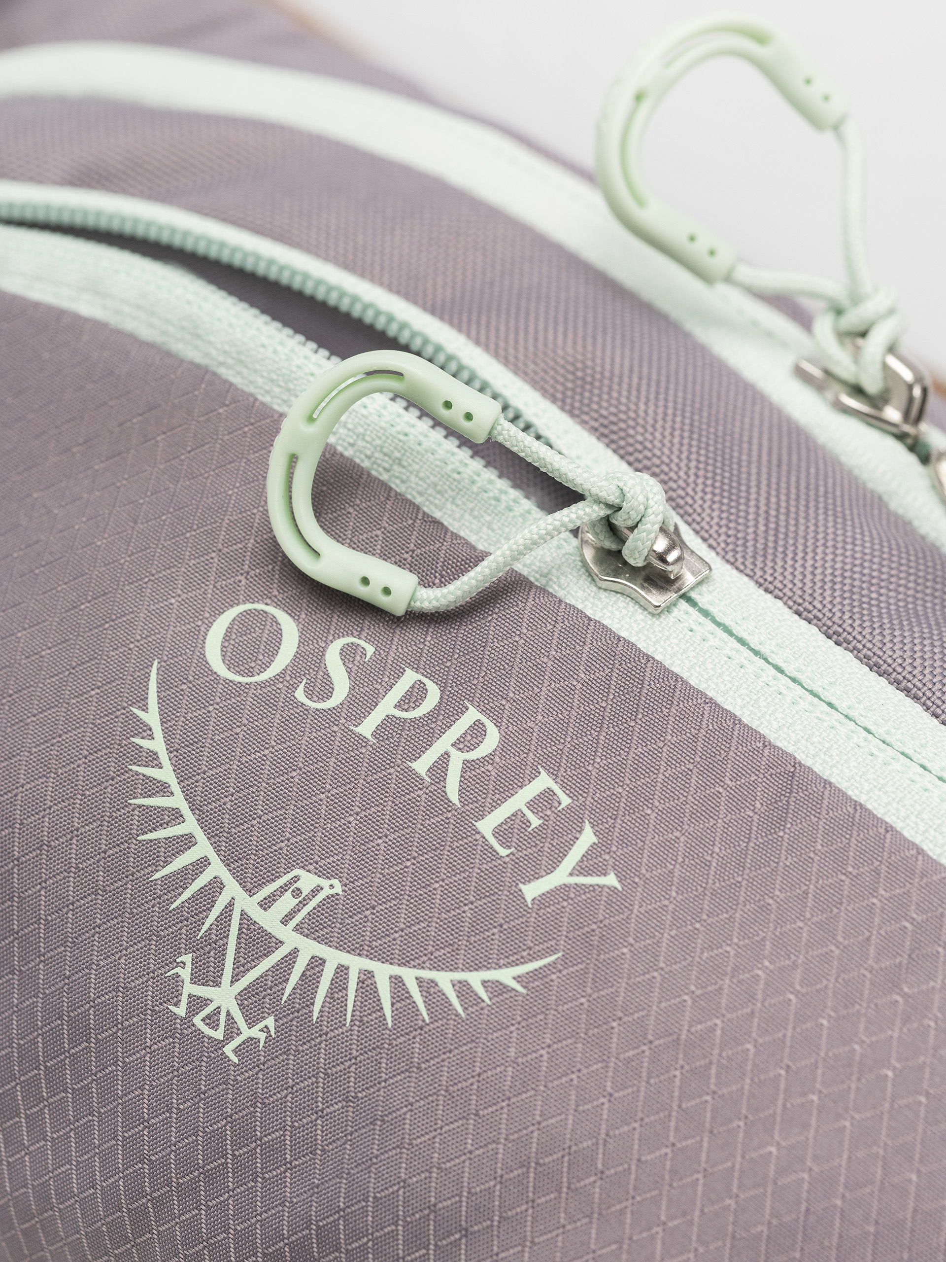 Ľadvinka Osprey Daylite Waist Pack (soundwave grey/latte brown)