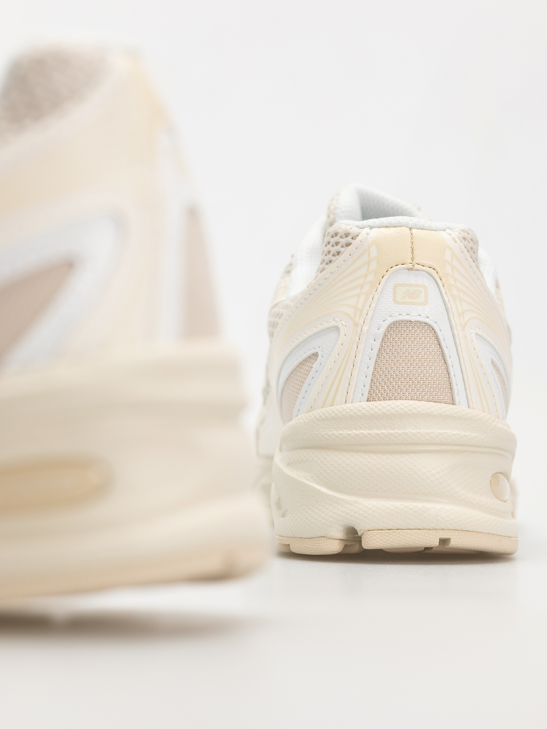 Topánky New Balance 740 (bisque)