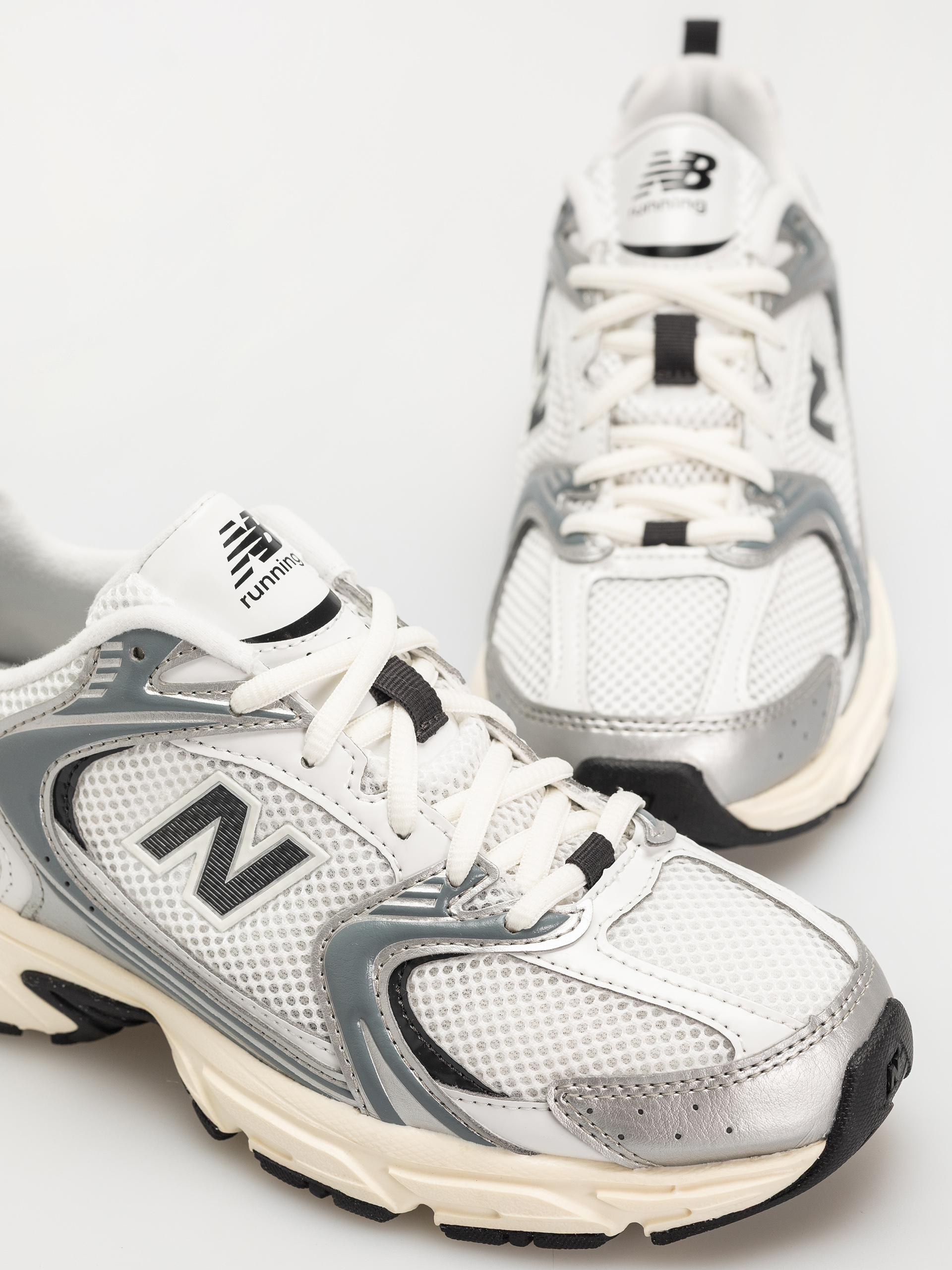 Topánky New Balance 530 (silver metallic)