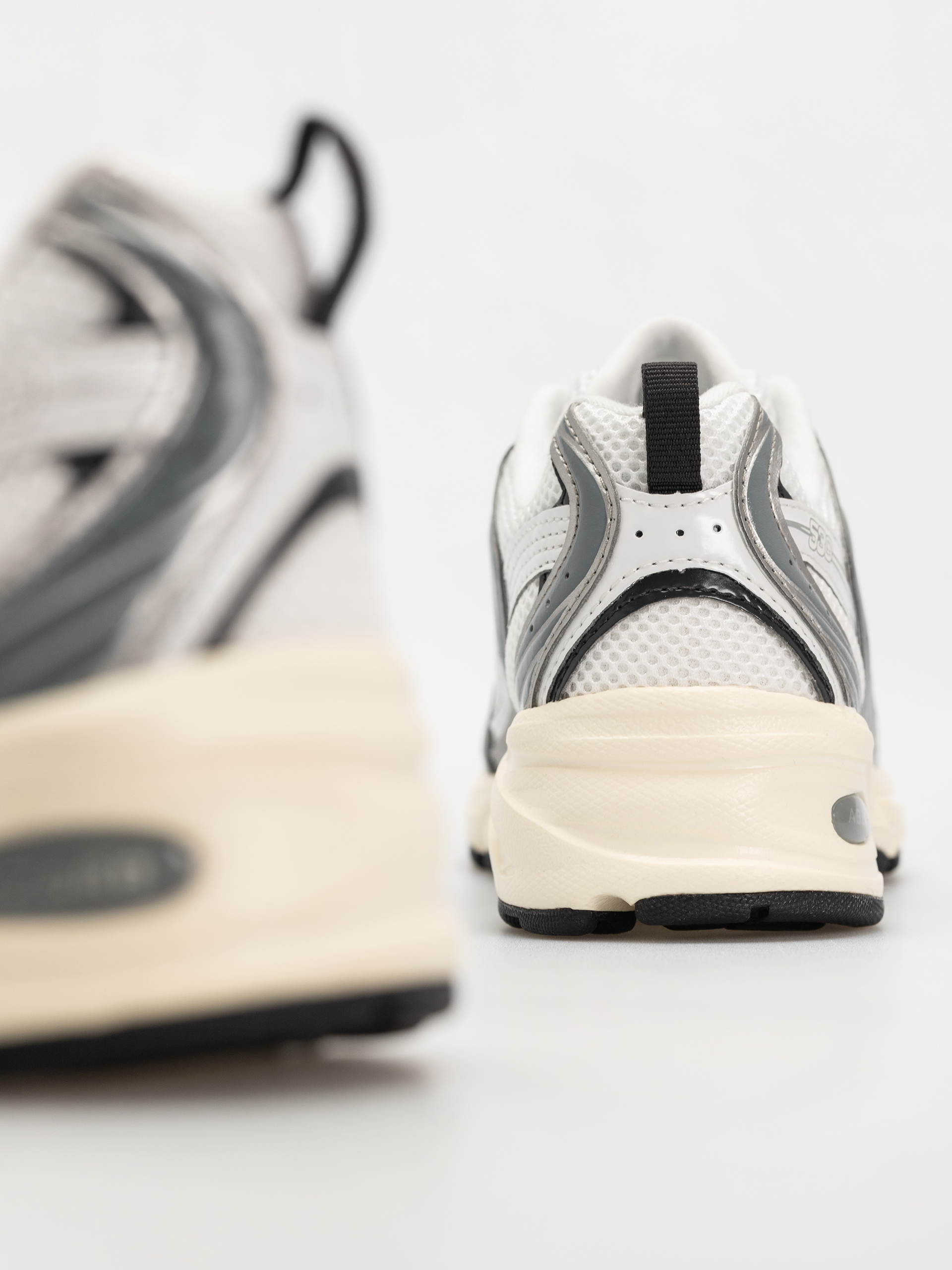 Topánky New Balance 530 (silver metallic)