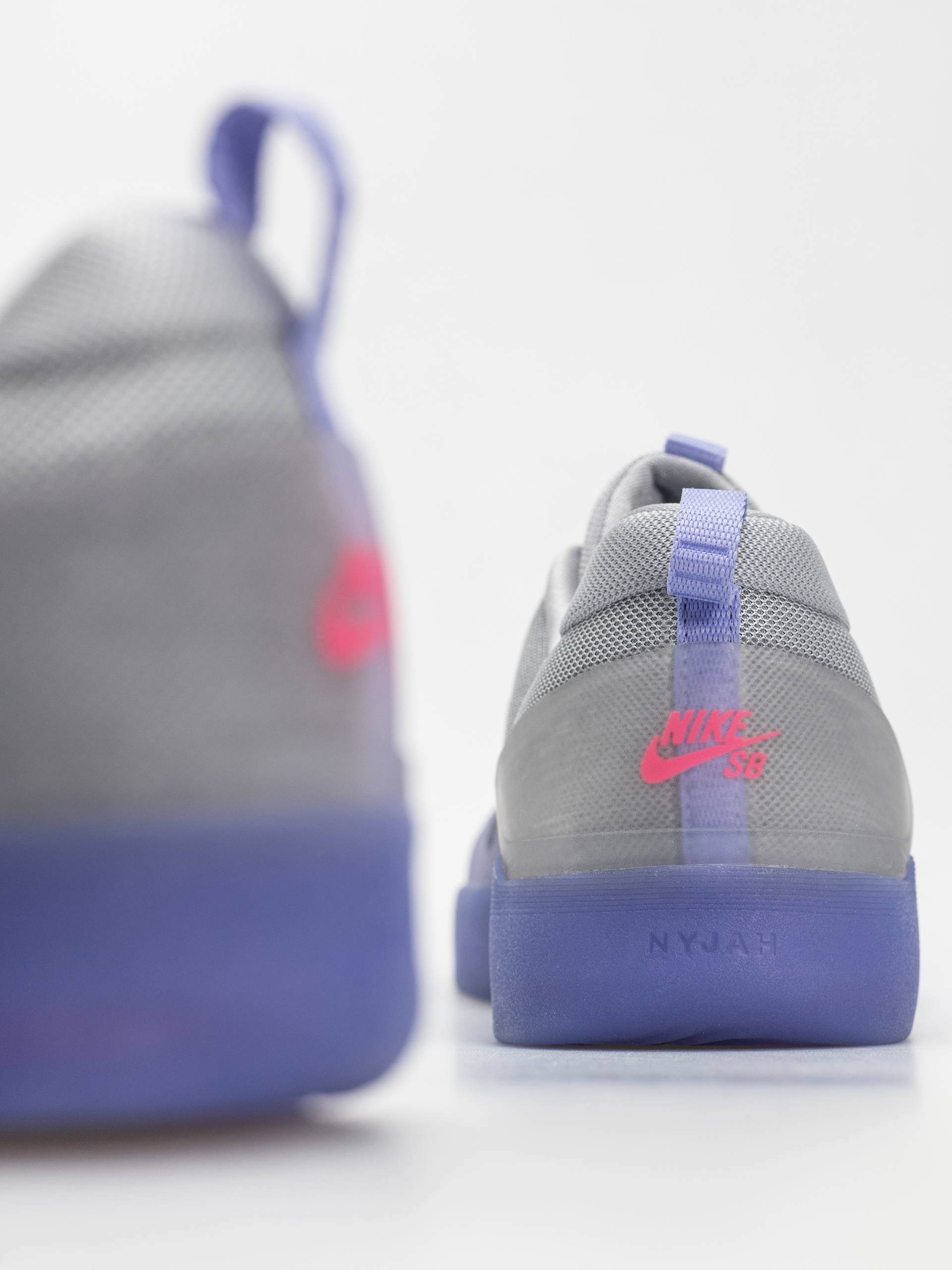 Topánky Nike SB Zoom Nyjah 4 (light thistle/black light thistle)