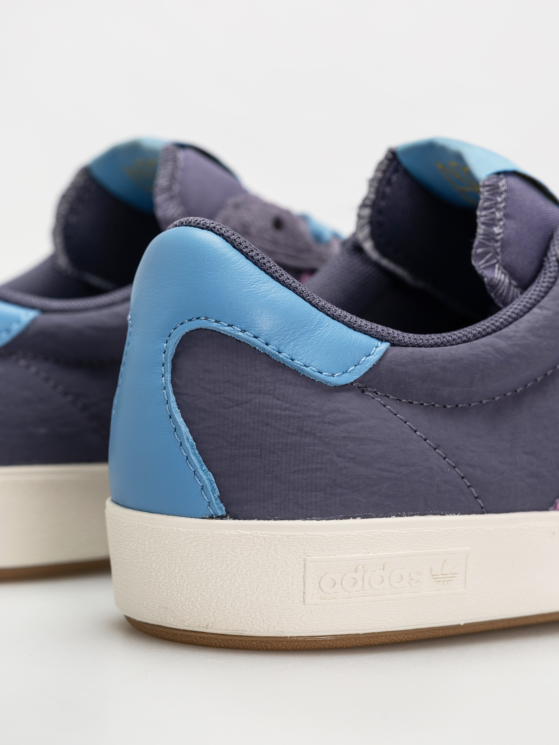 Topánky adidas Nora (previo/prepur/goldmt)