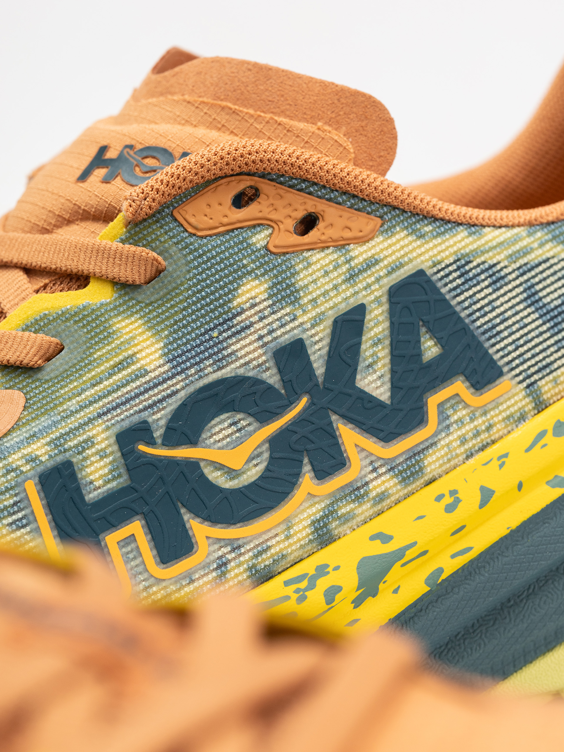 Topánky Hoka Speedgoat 6 (terra cotta/mountain fog)