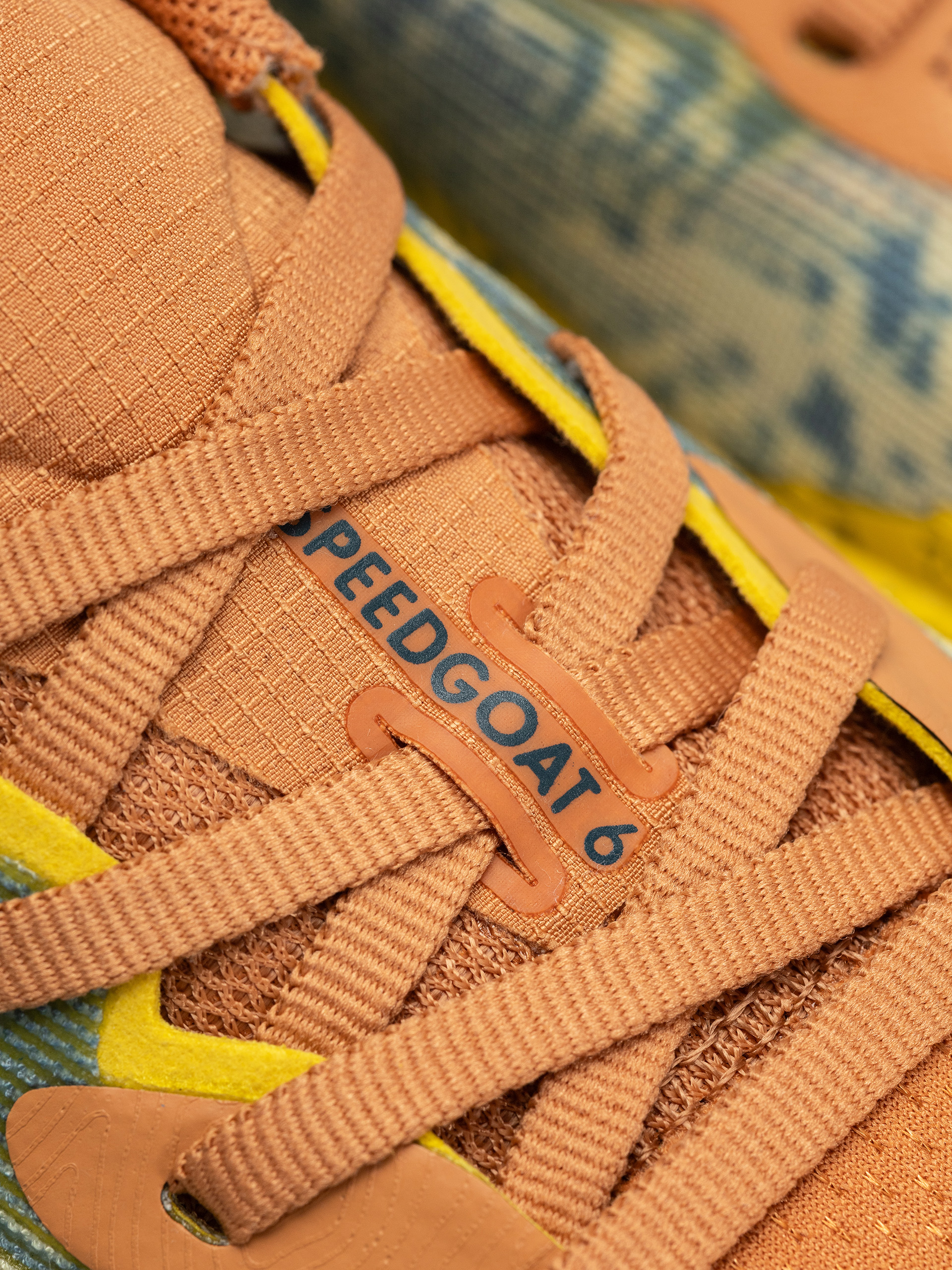 Topánky Hoka Speedgoat 6 (terra cotta/mountain fog)