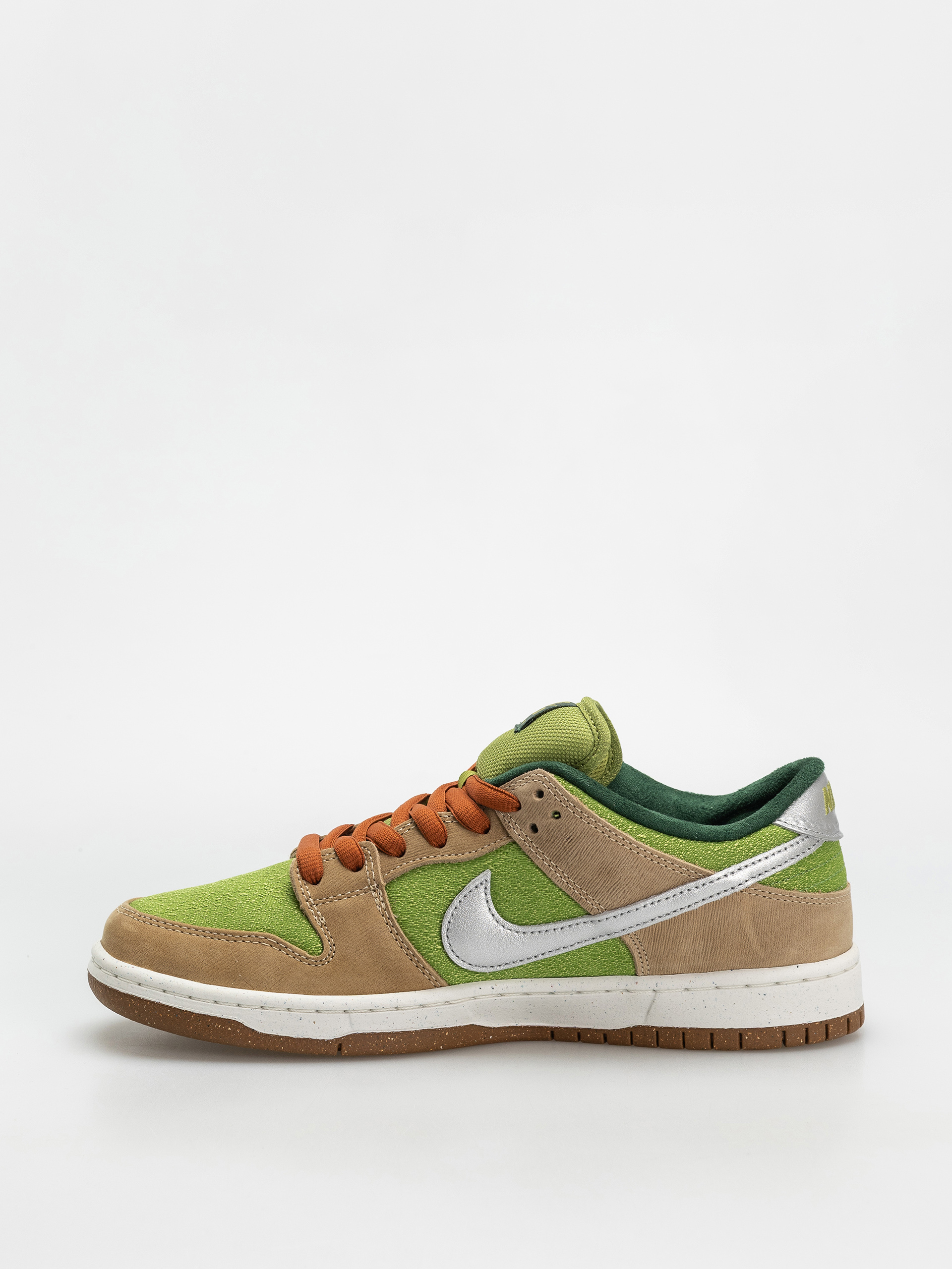 Topánky Nike SB Dunk Low Pro Wc (sesame/metallic silver pear fir)