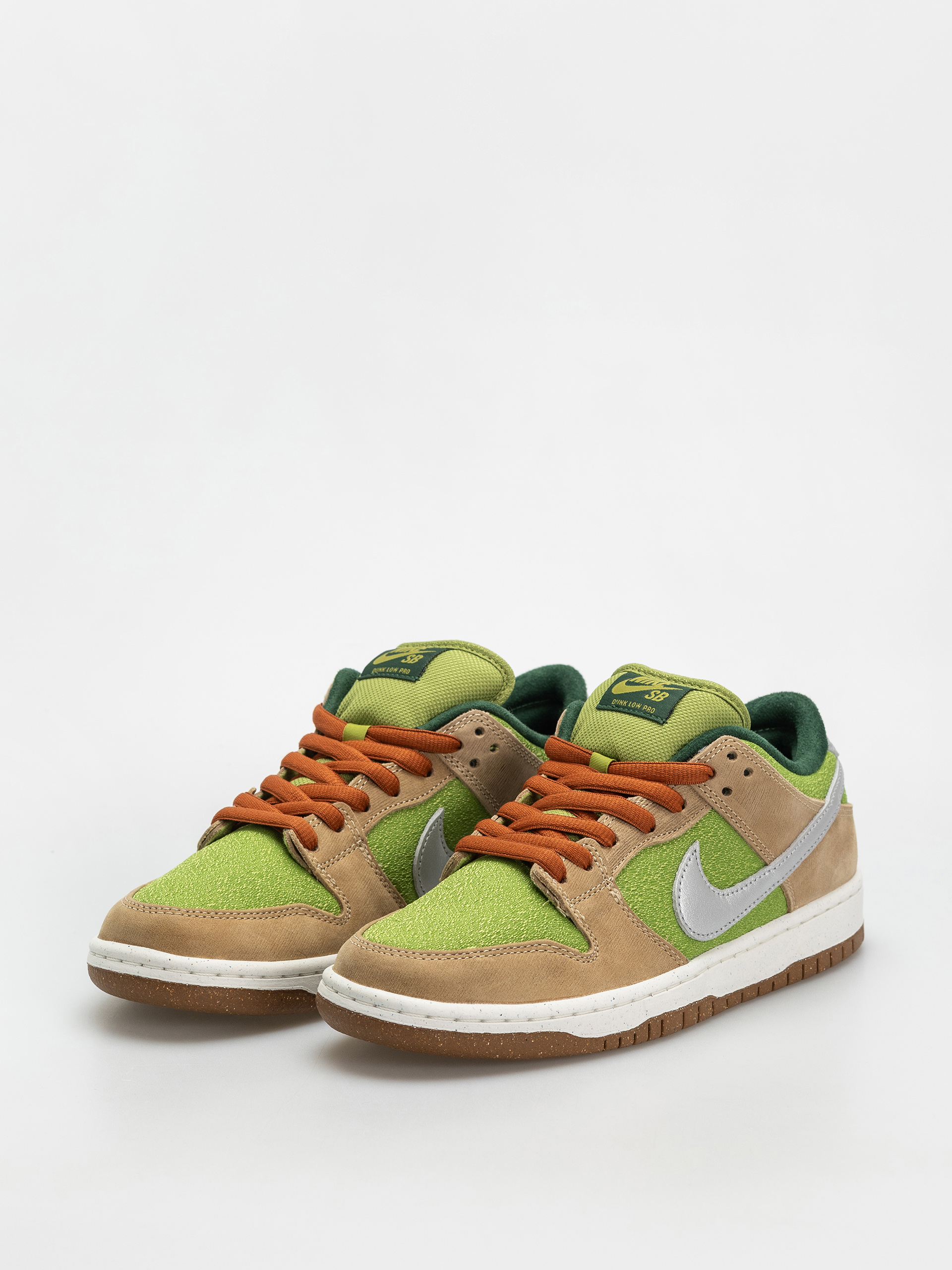 Topánky Nike SB Dunk Low Pro Wc (sesame/metallic silver pear fir)