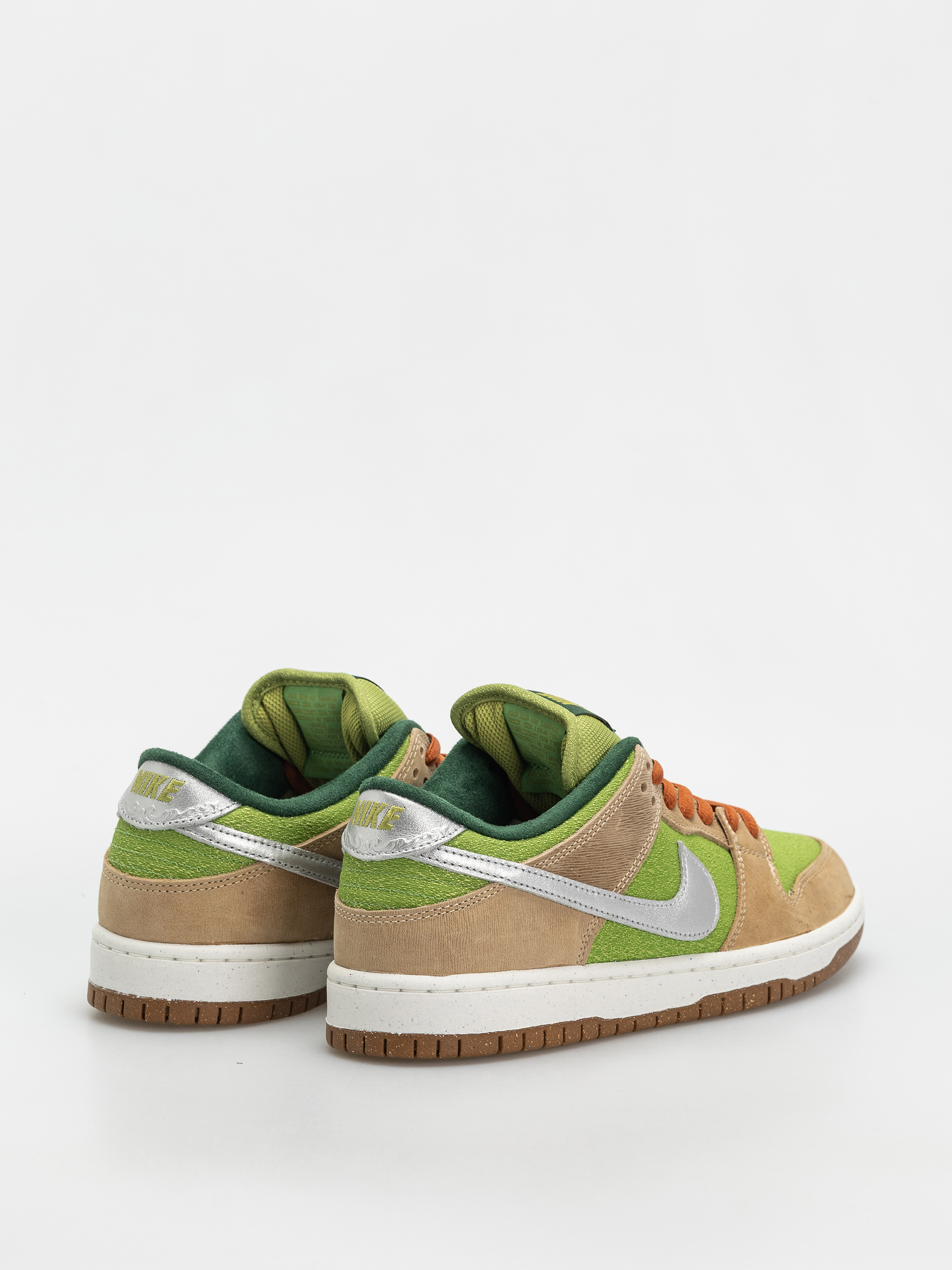 Topánky Nike SB Dunk Low Pro Wc (sesame/metallic silver pear fir)