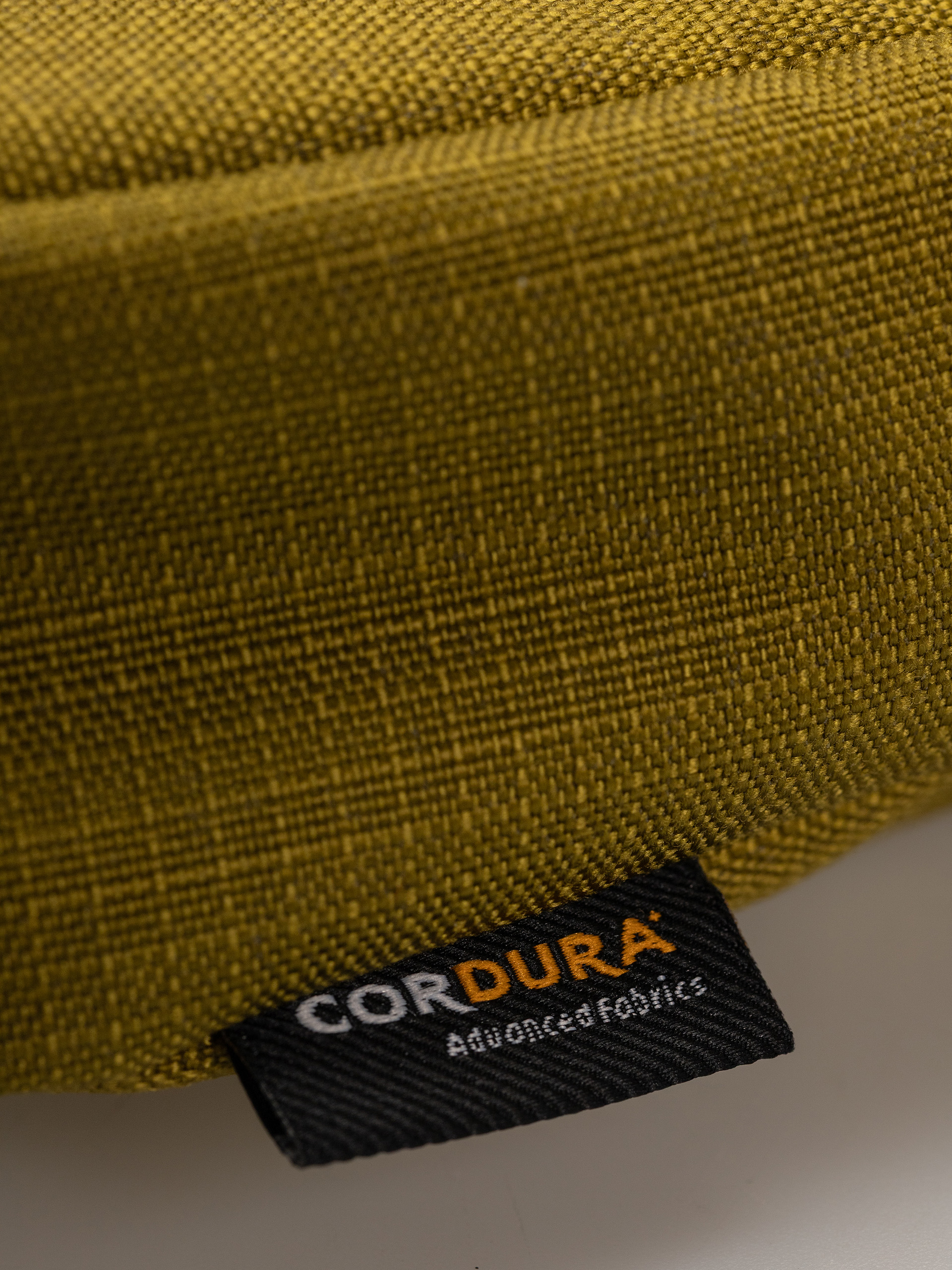 Ľadvinka Vans Bail Shoulder (burnt gold)