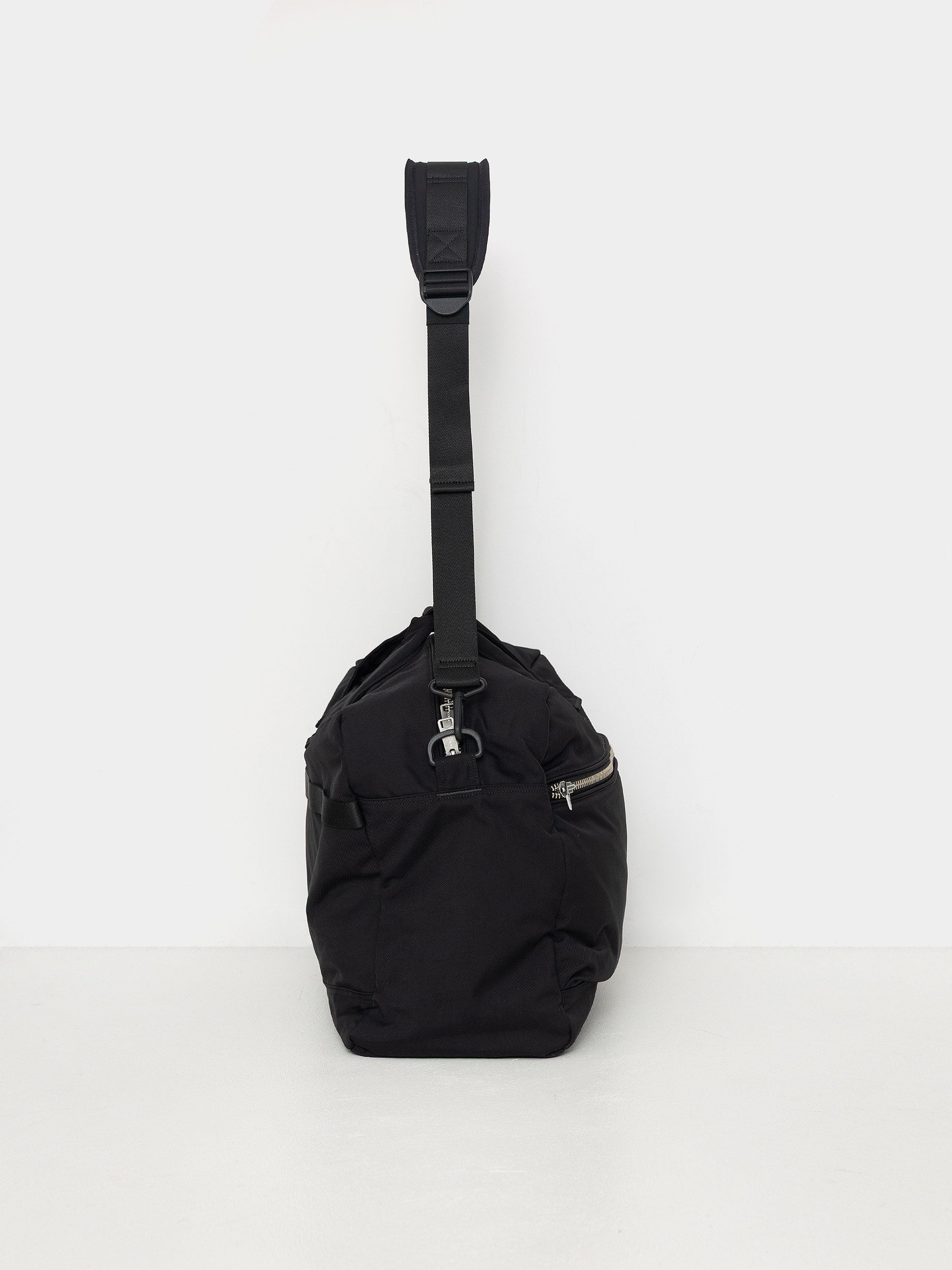 Taška Carhartt WIP Leroy Weekend (black)