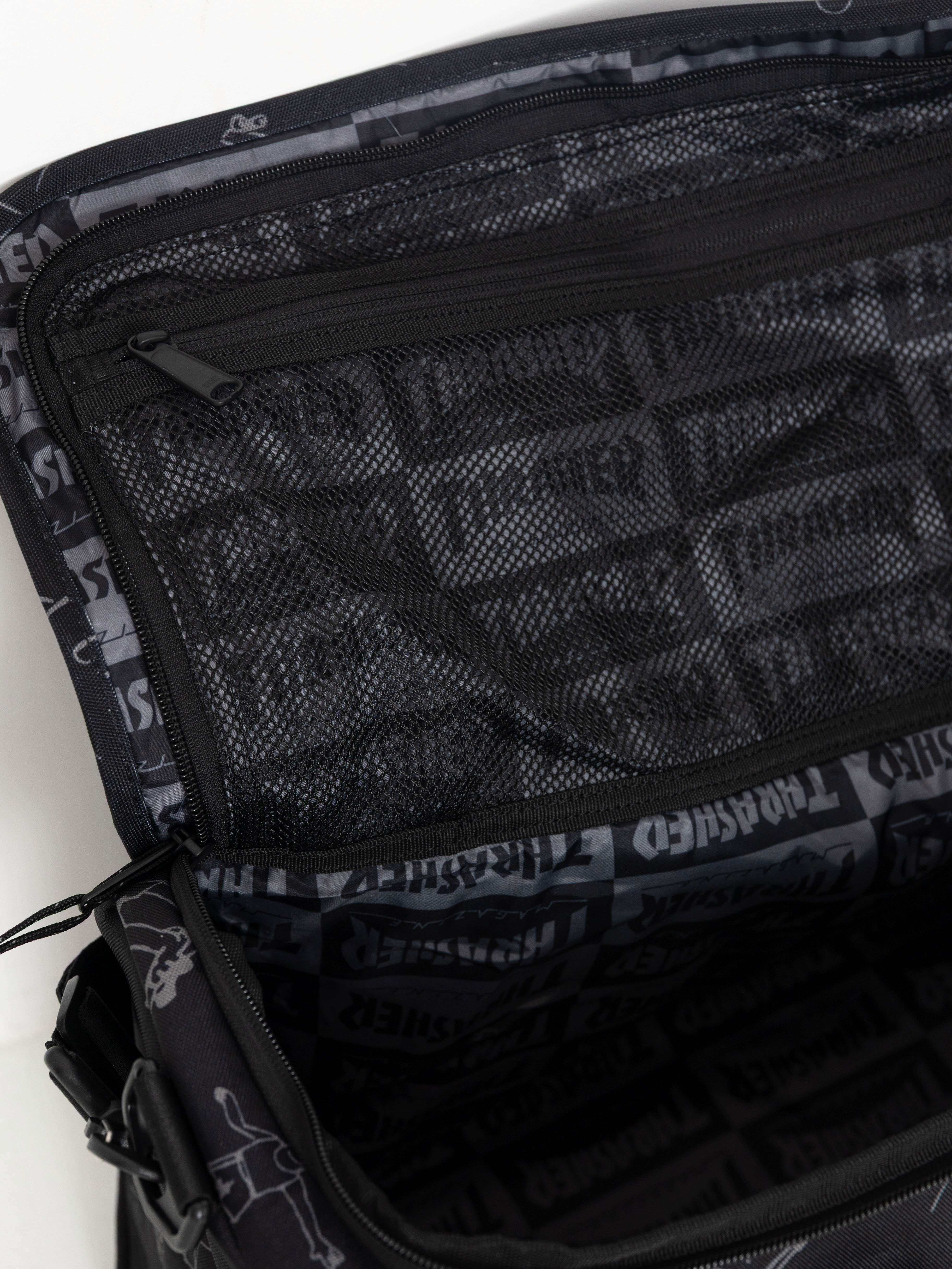 Taška Herschel Supply Co. X Thrasher Gonz Heritage Skate Duffle (black)
