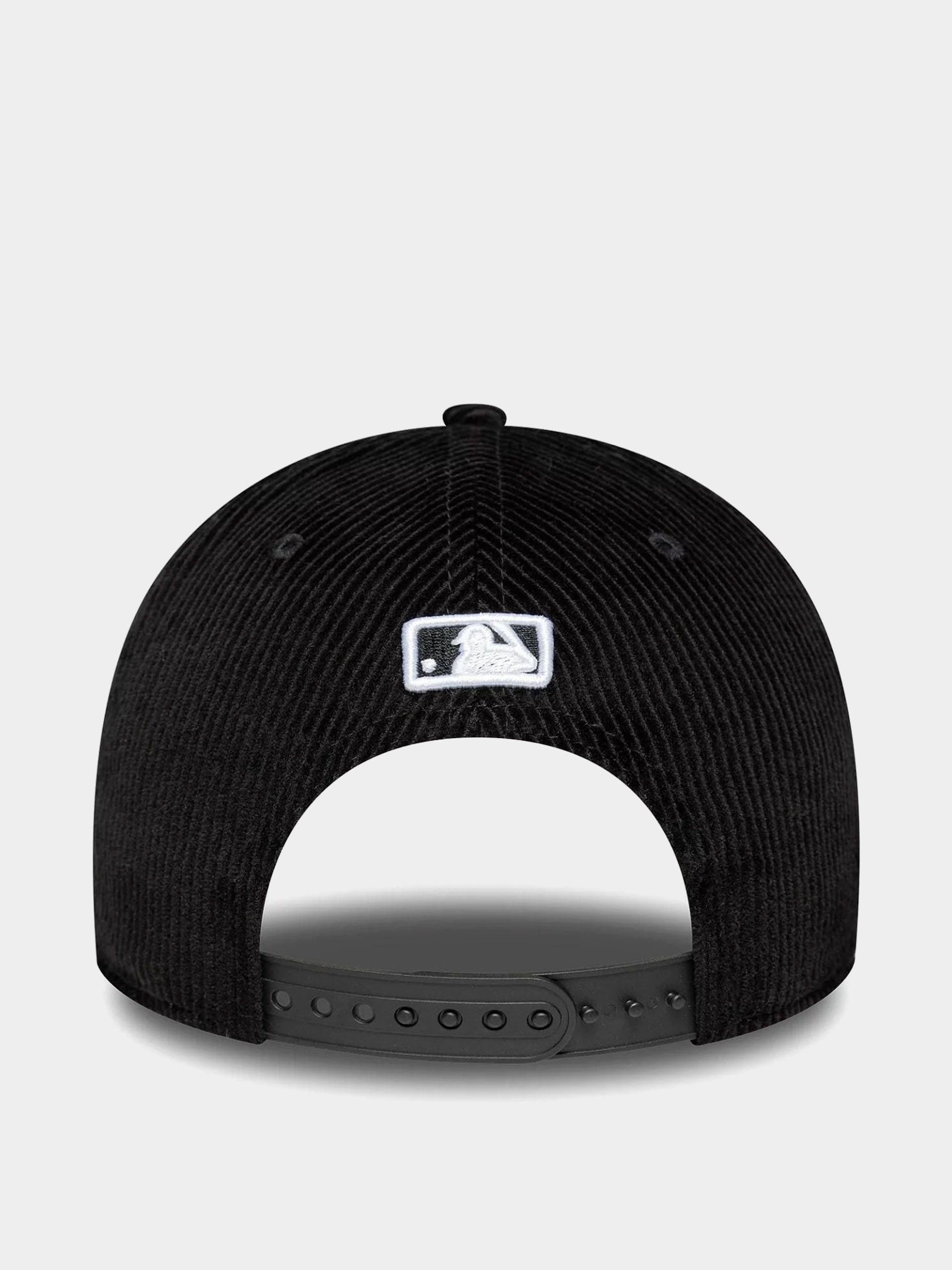 Šiltovka New Era Cord 9Forty Mcrown New York Yankees (black)