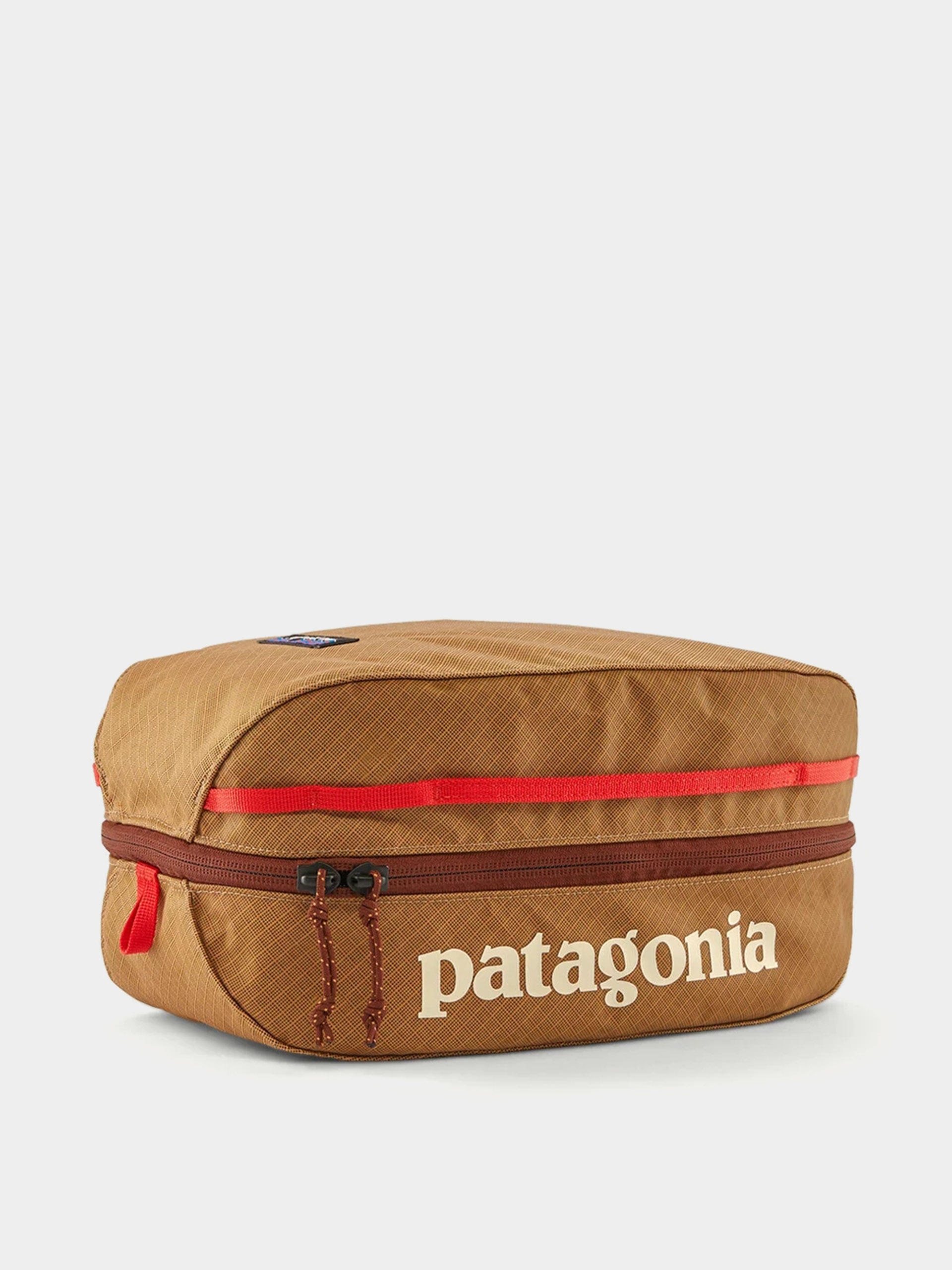 Kosmetická taška Patagonia Black Hole Cube 6L (talon gold)